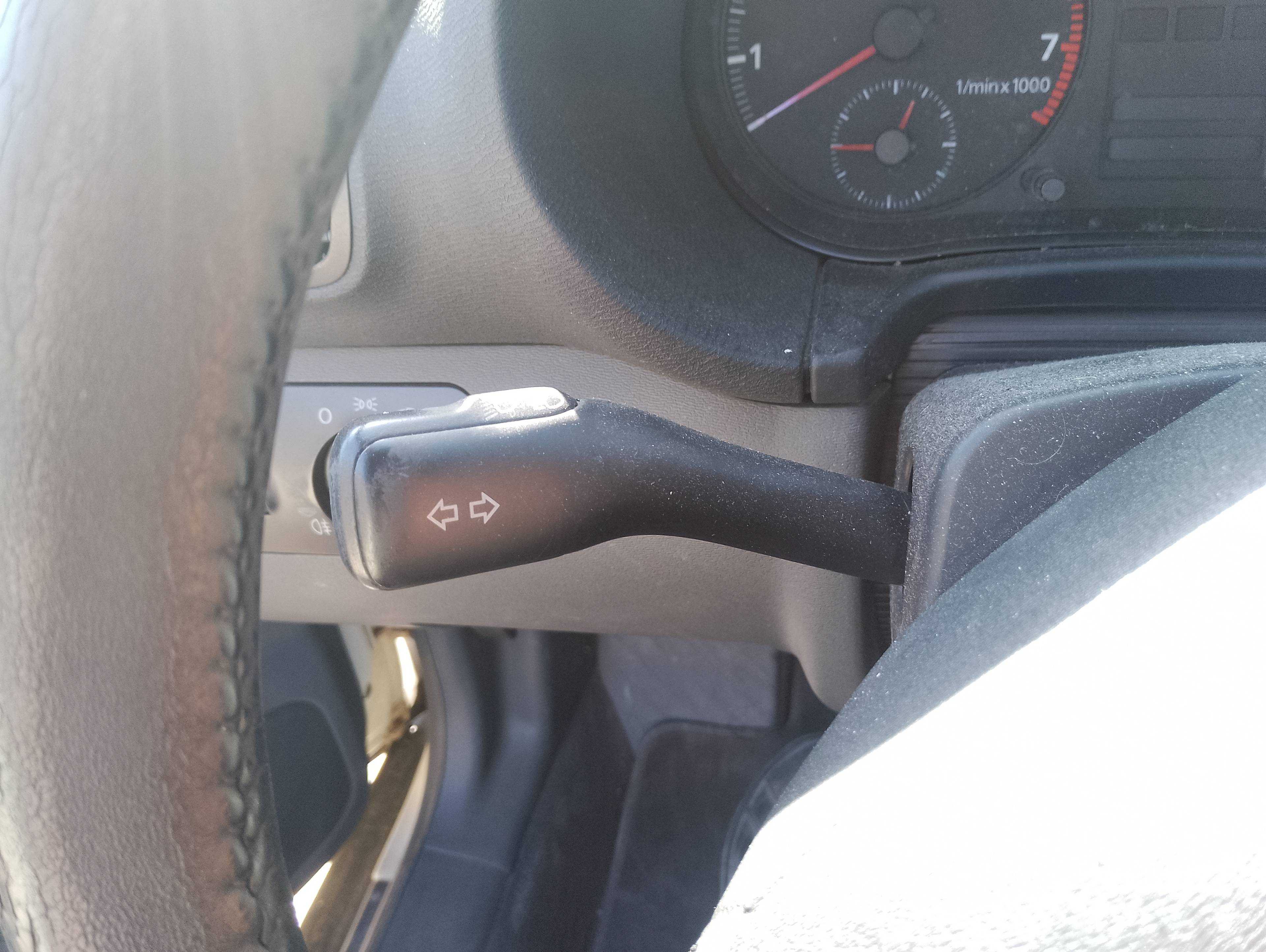 Recambio de mando intermitentes para audi a3 (8l) 1.8 ambiente referencia OEM IAM   