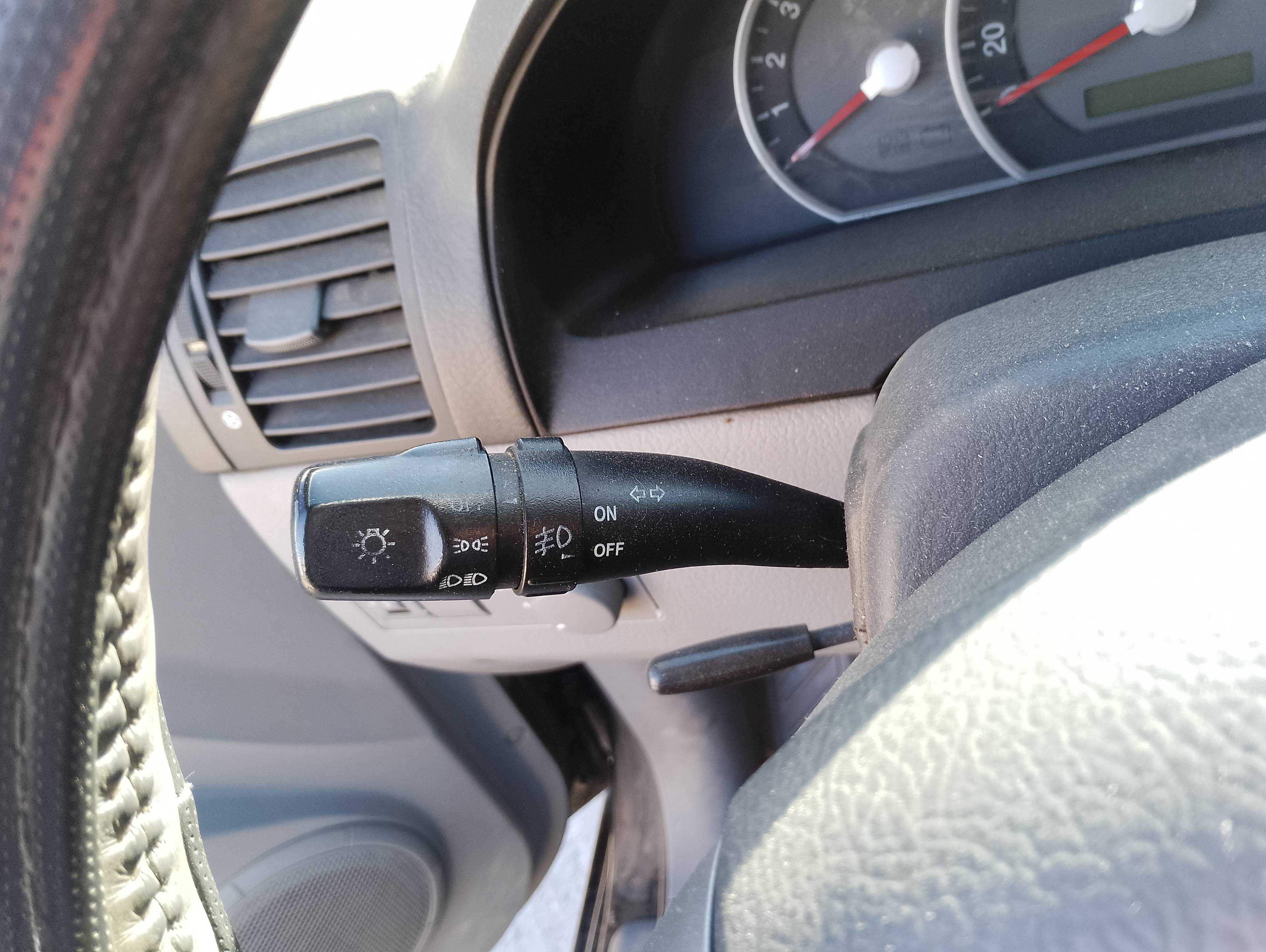 Recambio de mando intermitentes para kia sorento 2.5 crdi active referencia OEM IAM   