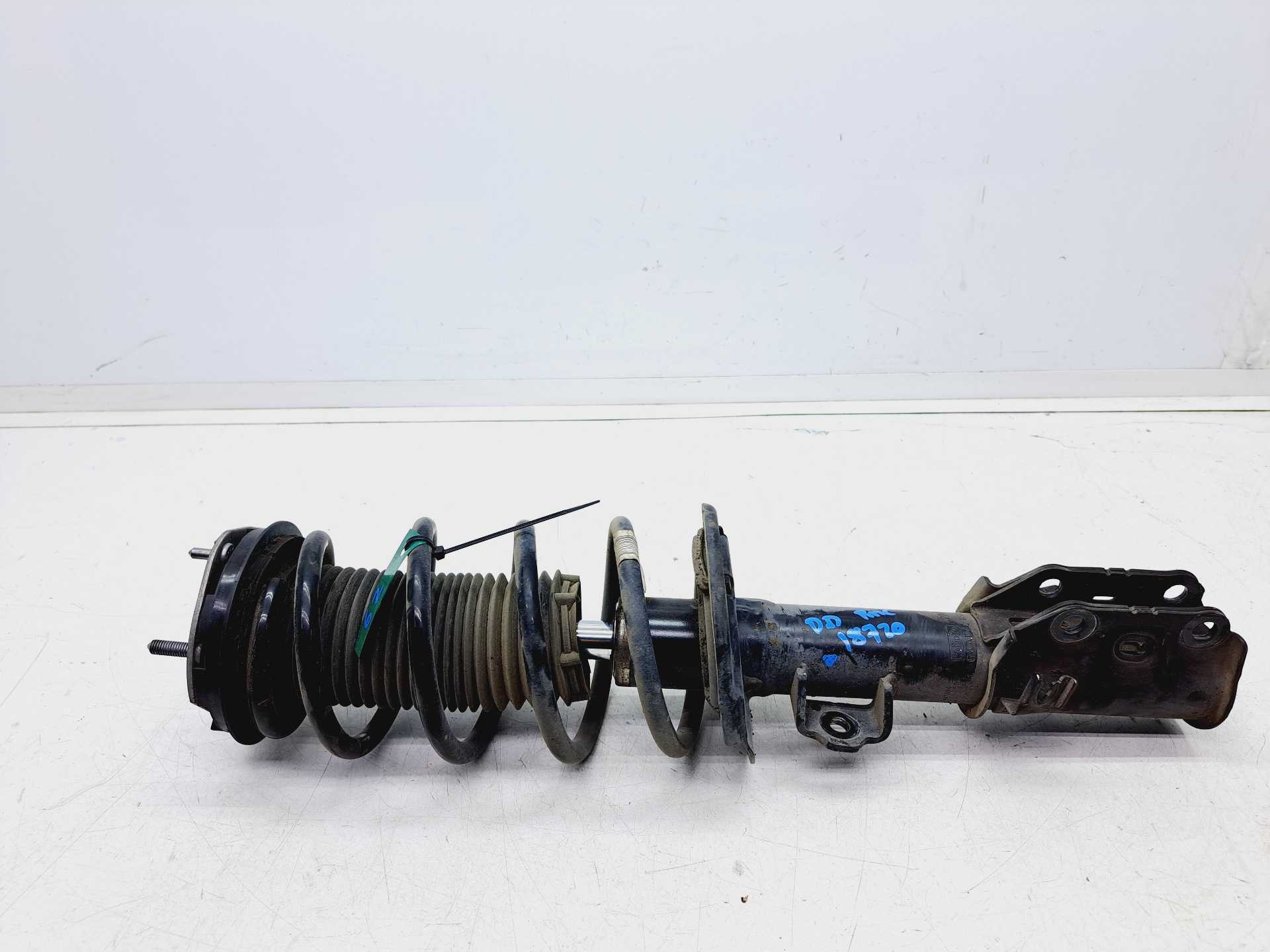 Recambio de amortiguador delantero derecho para ford puma hybrid st-line referencia OEM IAM L1TC18045 1A101265A L1TC18045 
