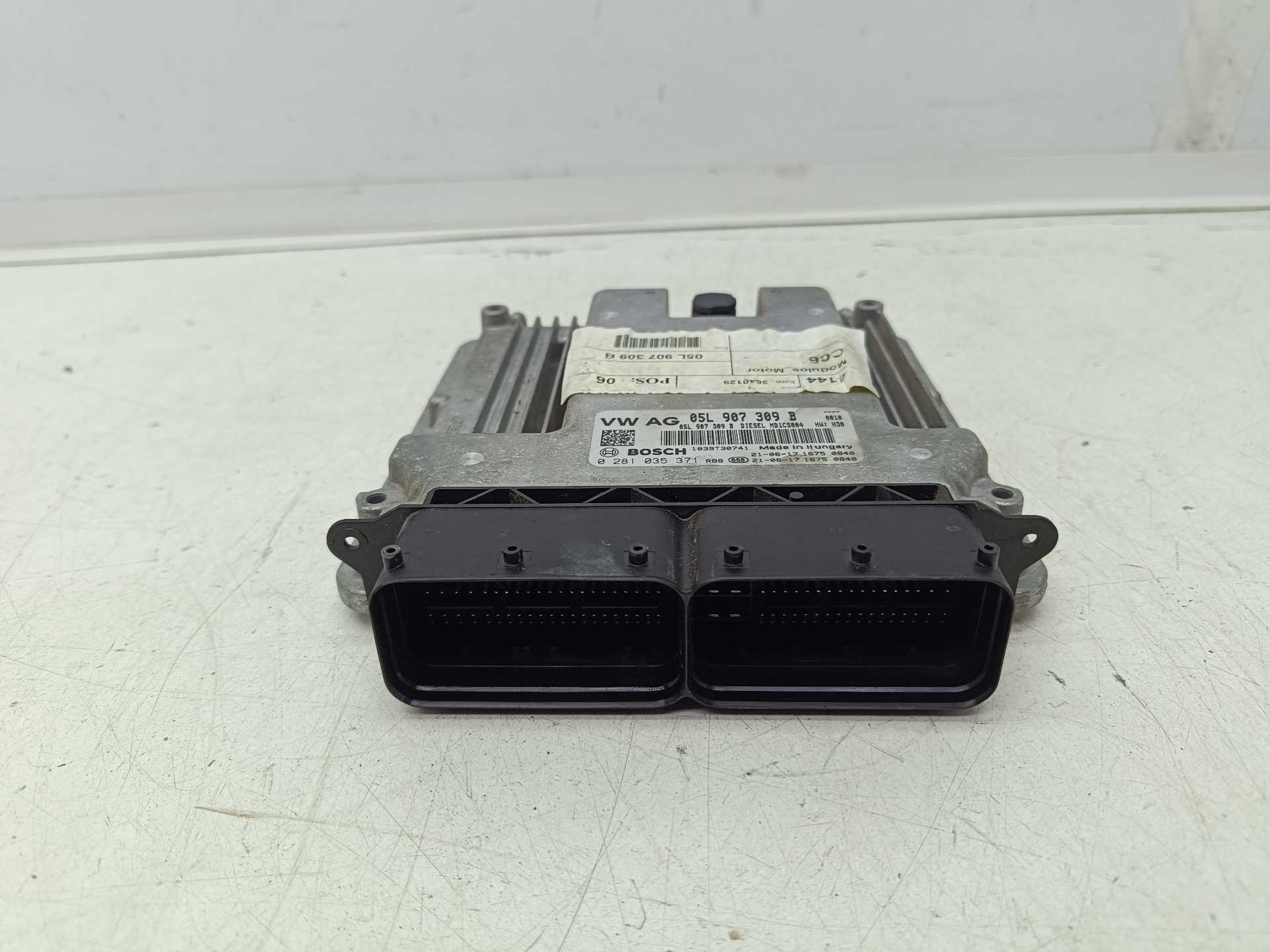 Recambio de centralita motor uce para volkswagen t-roc (d11) basis referencia OEM IAM 05L907309B 0281035371 BOSCH