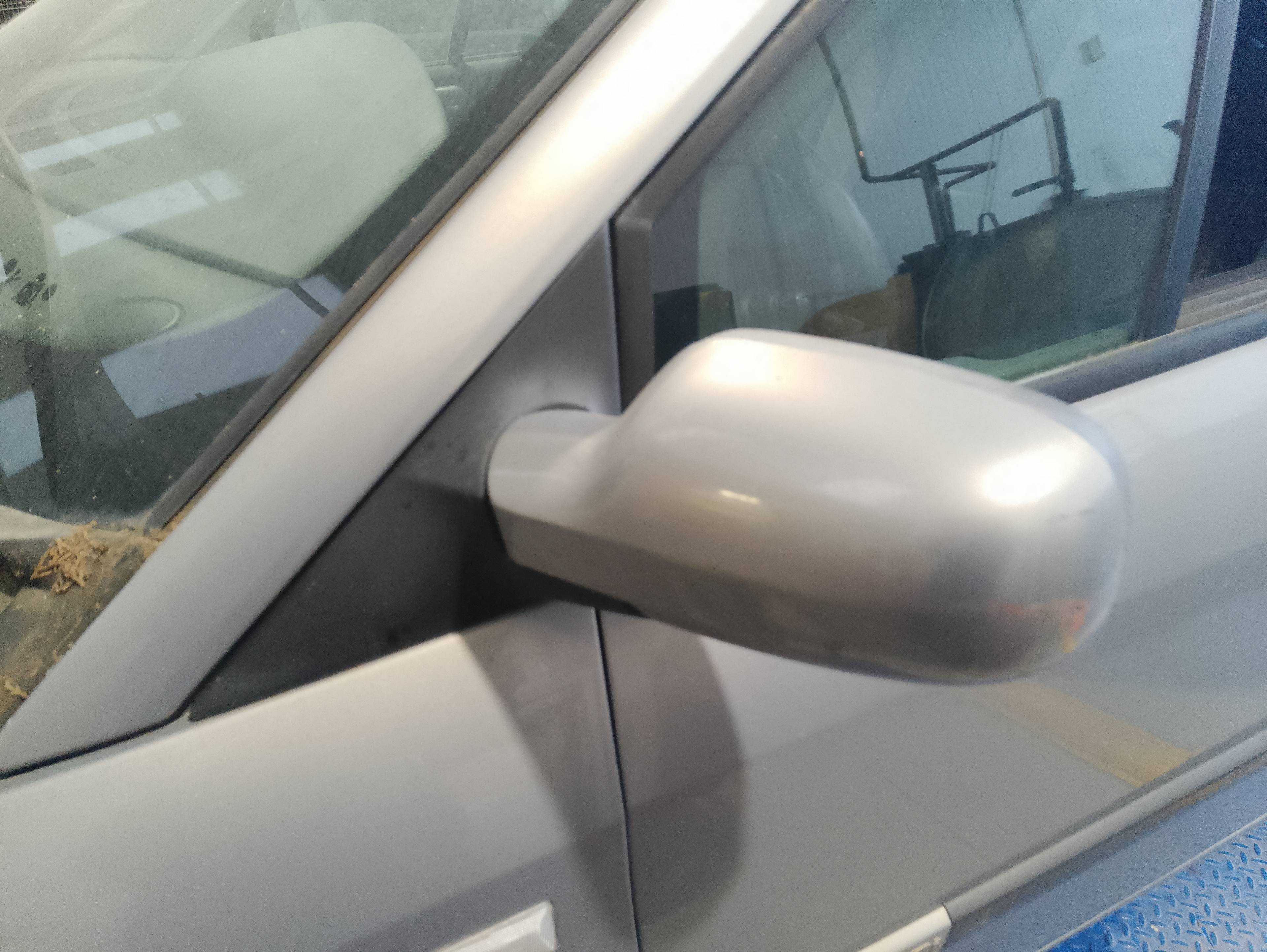 Recambio de retrovisor izquierdo para renault scenic ii confort authentique referencia OEM IAM   