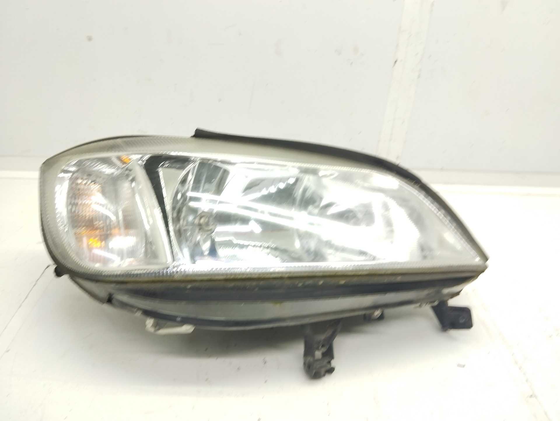 Recambio de faro derecho para opel zafira a comfort referencia OEM IAM   