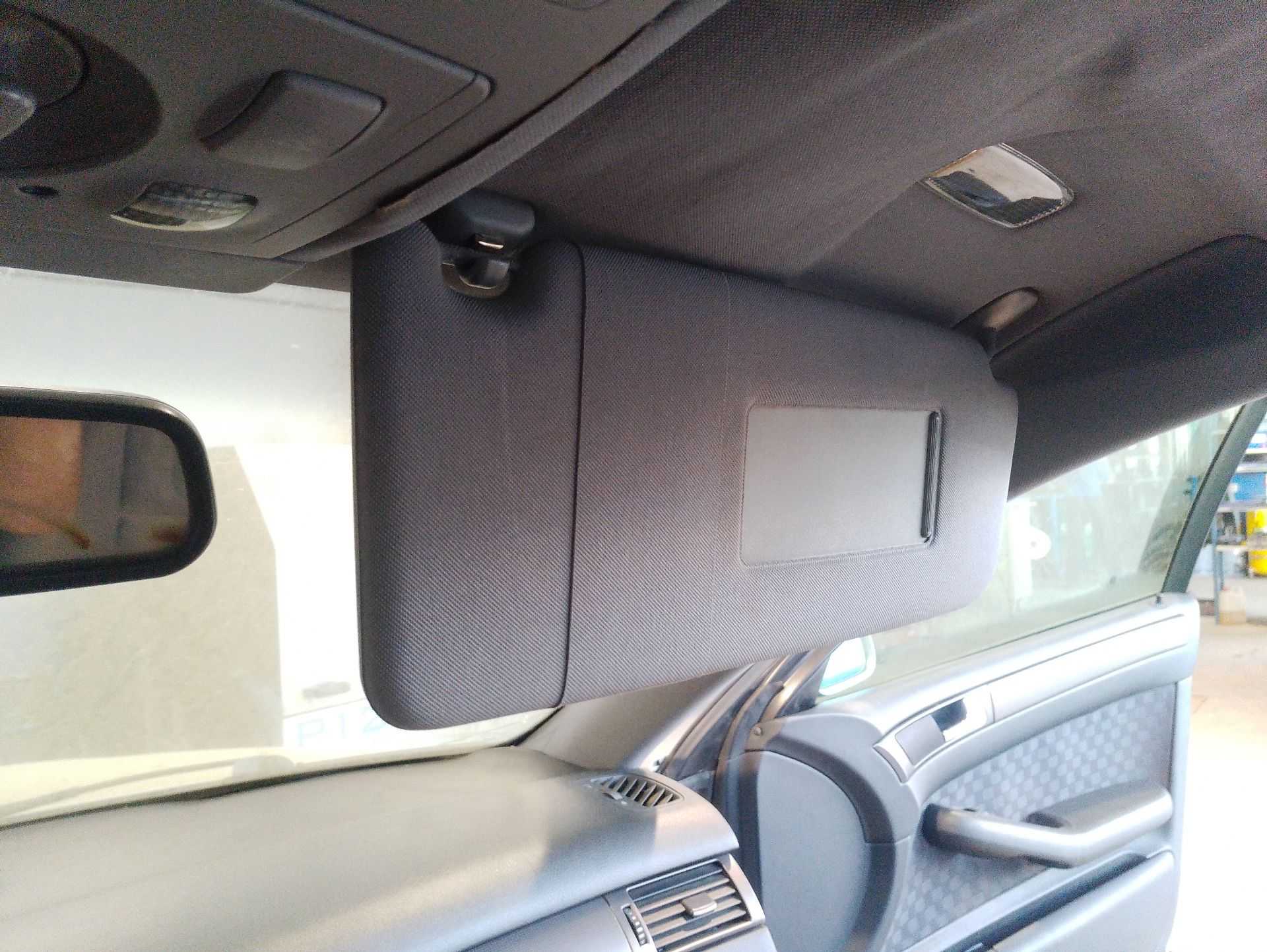 Recambio de parasol derecho para audi a6 c5 (4b2, 4b4) 2.5 tdi referencia OEM IAM 4B08575525PD / 4B0867599C1EU  