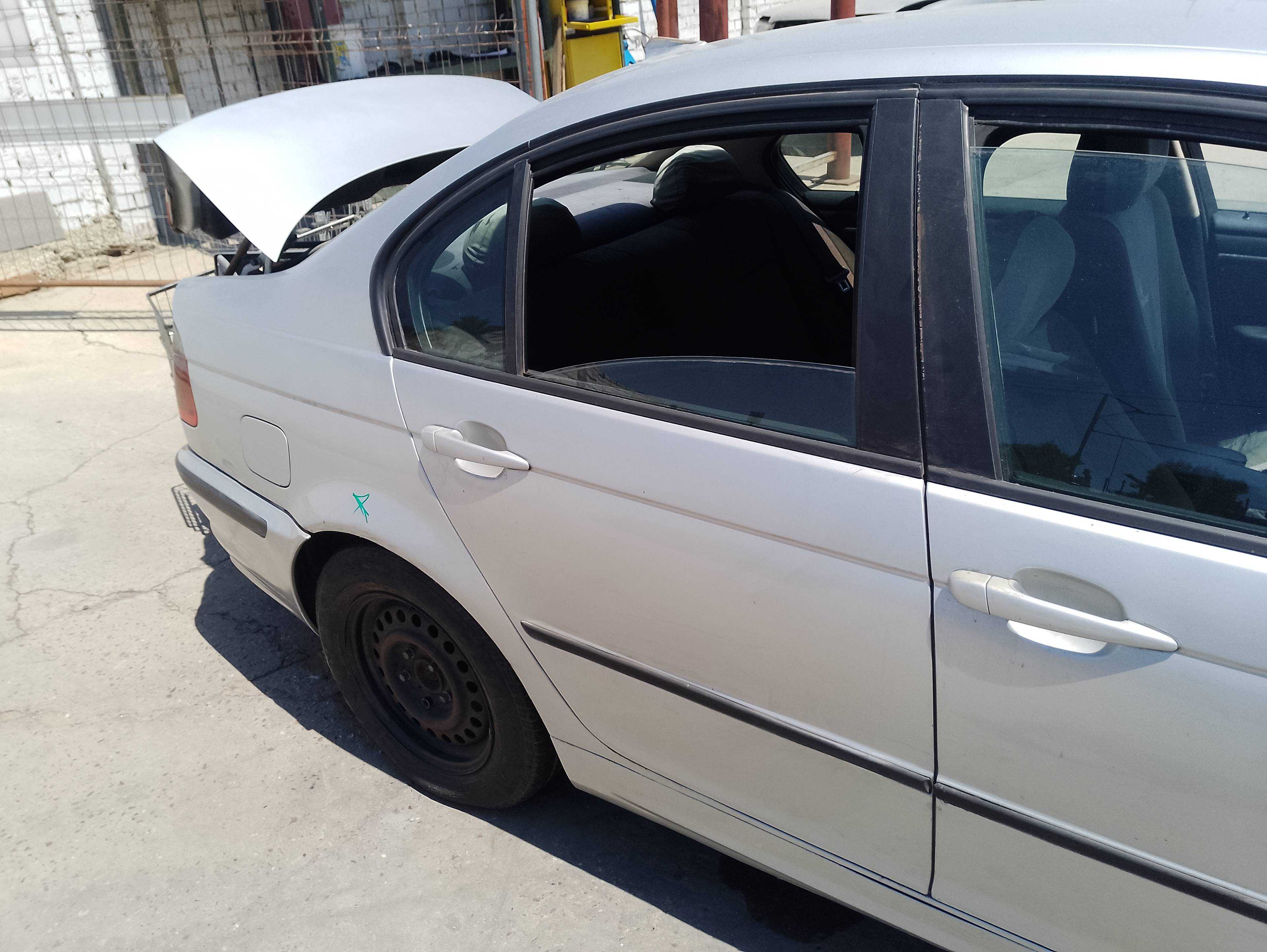 Recambio de puerta trasera derecha para bmw serie 3 berlina (e46) 320d referencia OEM IAM   