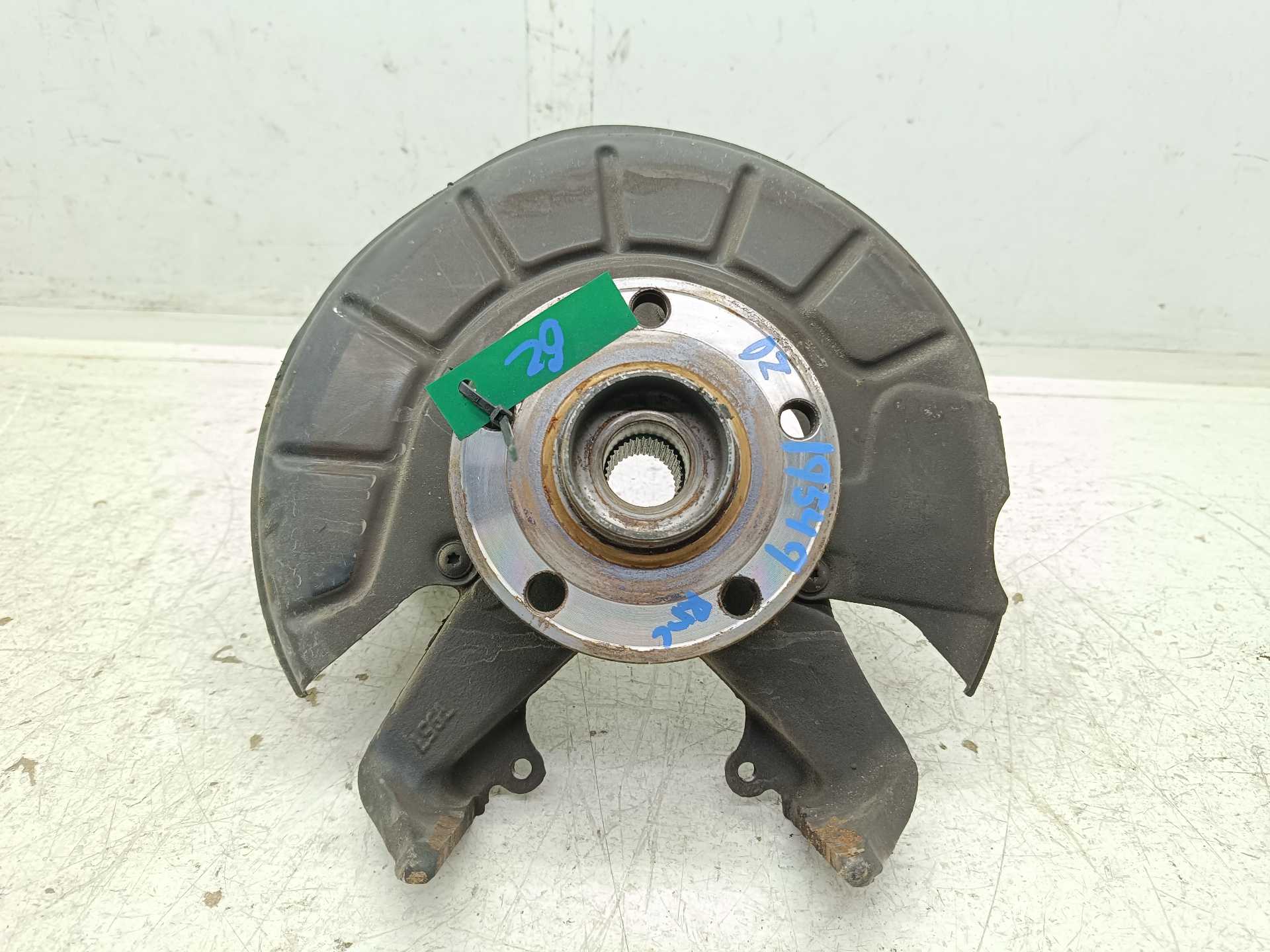 Recambio de mangueta delantera izquierda para audi a3 (8p) 1.9 tdi ambiente referencia OEM IAM   