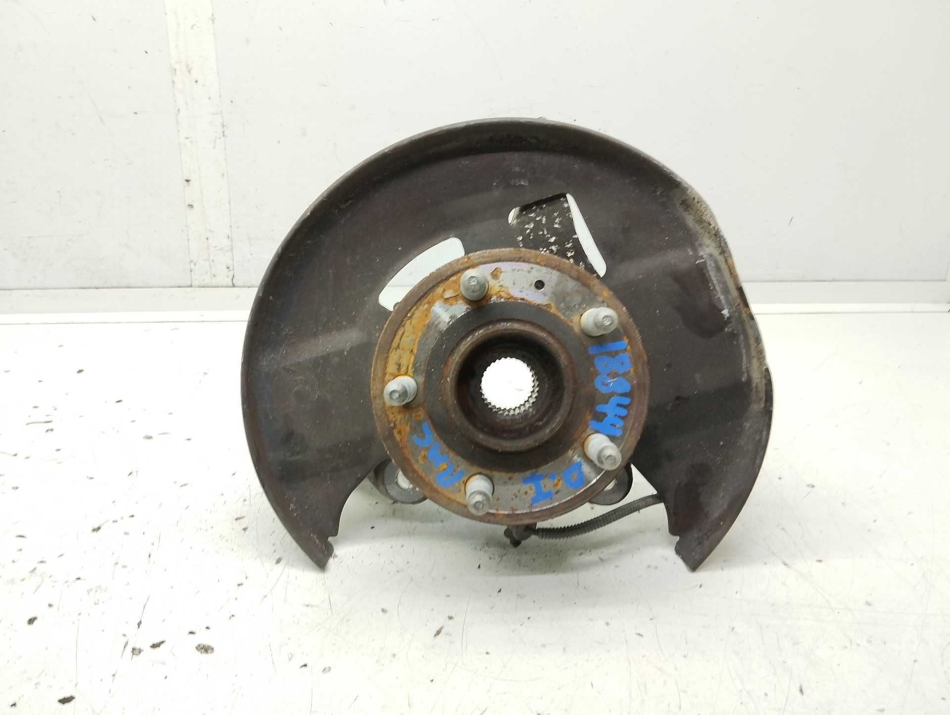 Recambio de mangueta delantera izquierda para opel insignia berlina selective referencia OEM IAM   