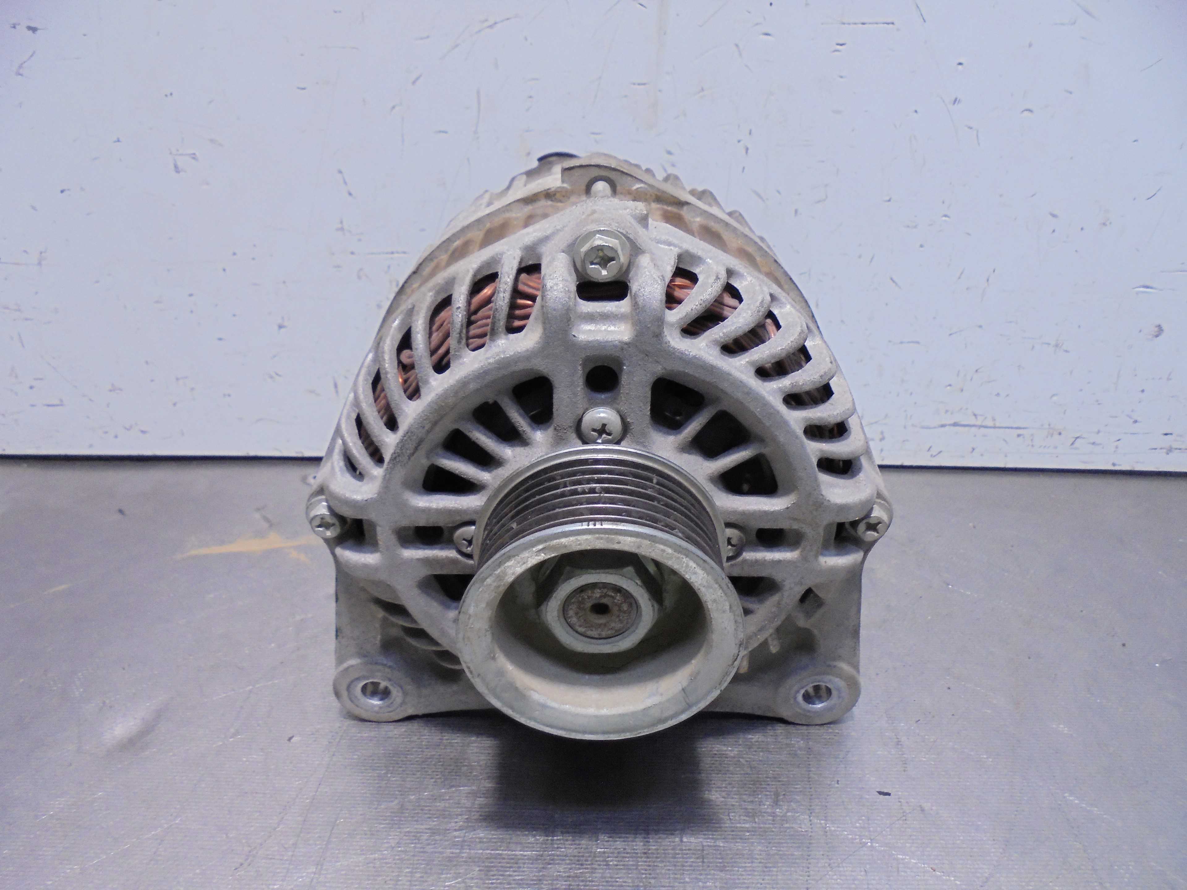 Recambio de alternador para nissan juke (f15) 1.6 cat referencia OEM IAM 231001KA1M MITSUBISHI 