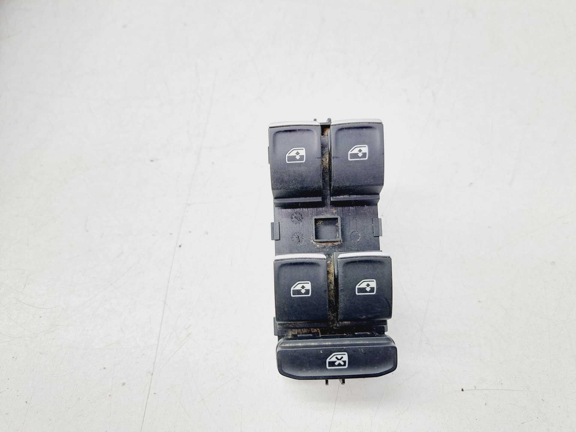 Recambio de mando elevalunas delantero izquierdo para volkswagen golf vii lim. 2.0 tsi referencia OEM IAM 5G0959857E  