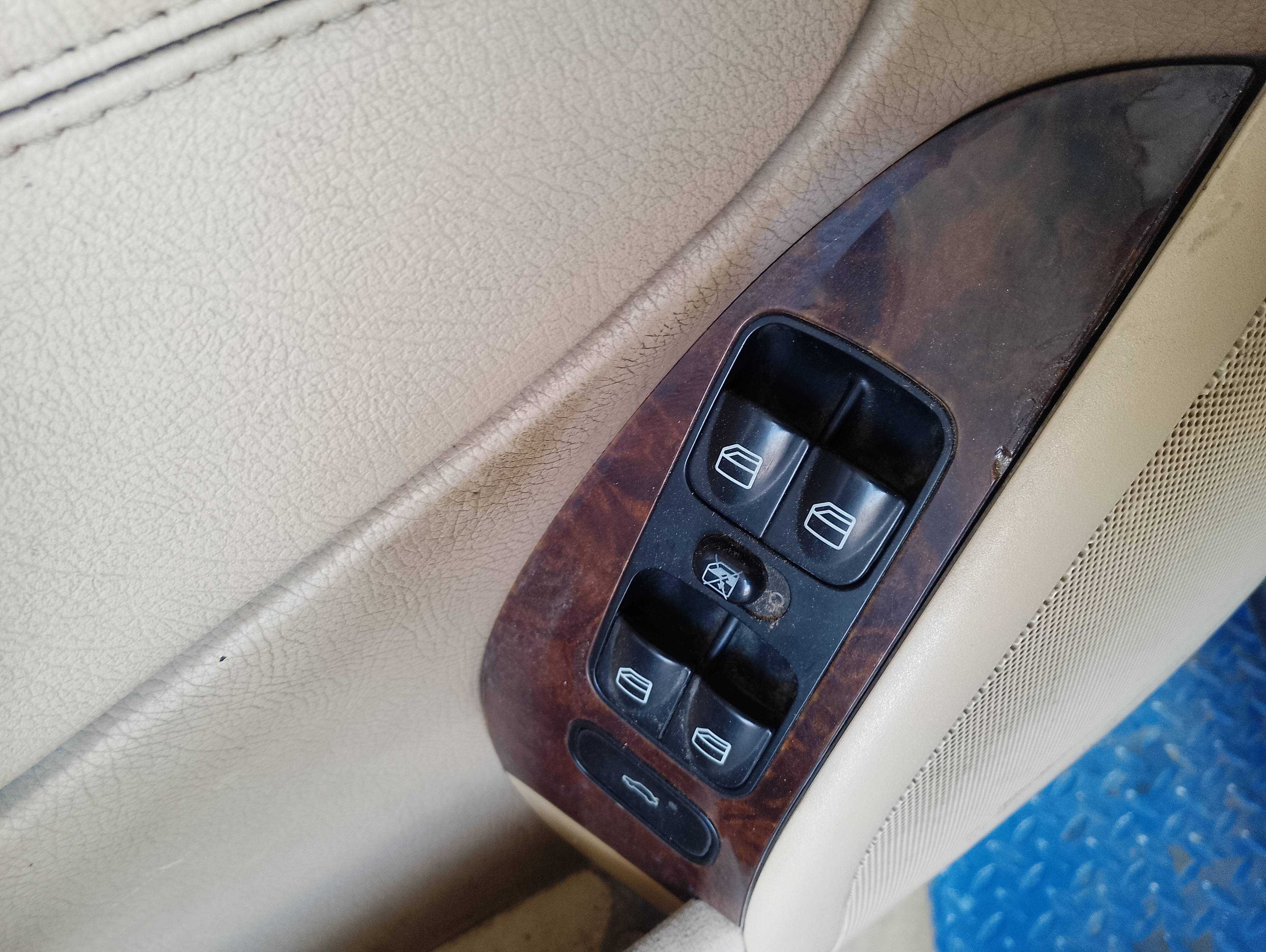 Recambio de mando elevalunas delantero izquierdo para mercedes-benz clase c (w203) berlina 200 cdi (203.004) referencia OEM IAM 