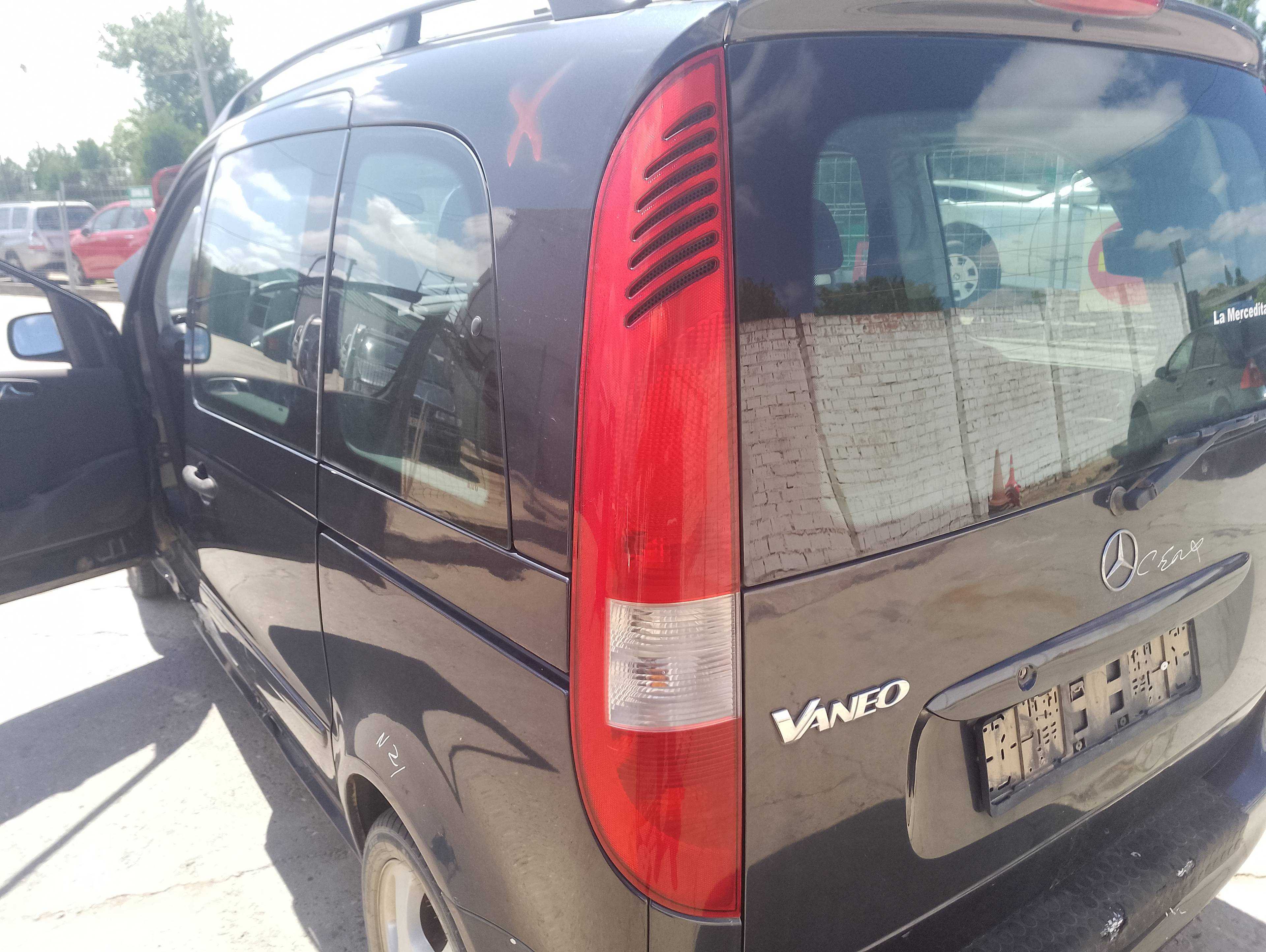 Recambio de piloto trasero izquierdo para mercedes-benz vaneo (w414) furgoneta compacta 1.6 (414.700) referencia OEM IAM   