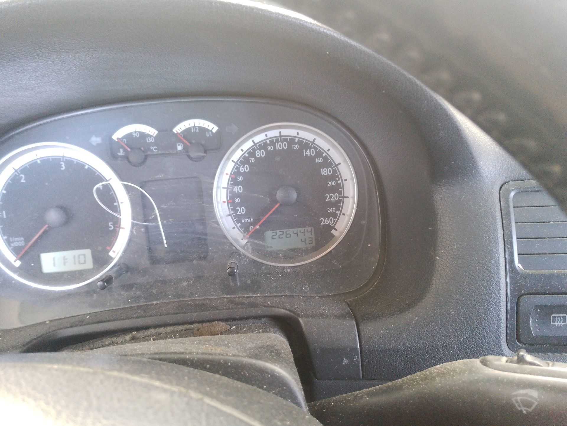 Recambio de cuadro instrumentos para volkswagen bora i (1j2) 1.9 tdi referencia OEM IAM   