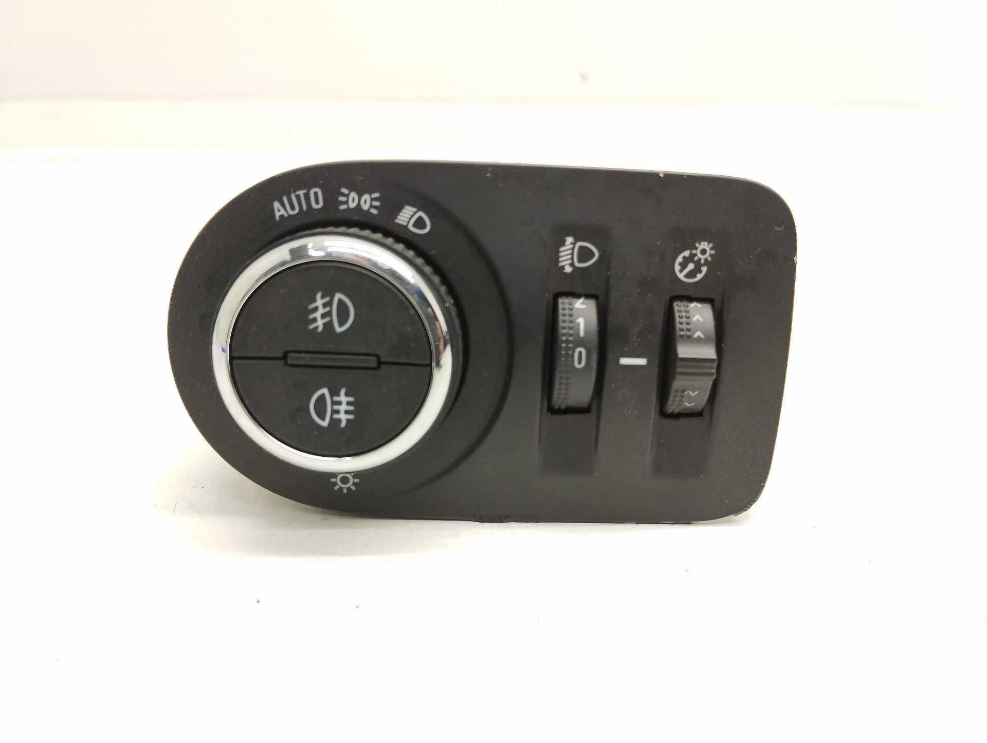 Recambio de mando luces para opel corsa f edition referencia OEM IAM 39201665  