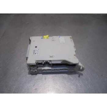 CAJA RELES / FUSIBLES 8273053050 