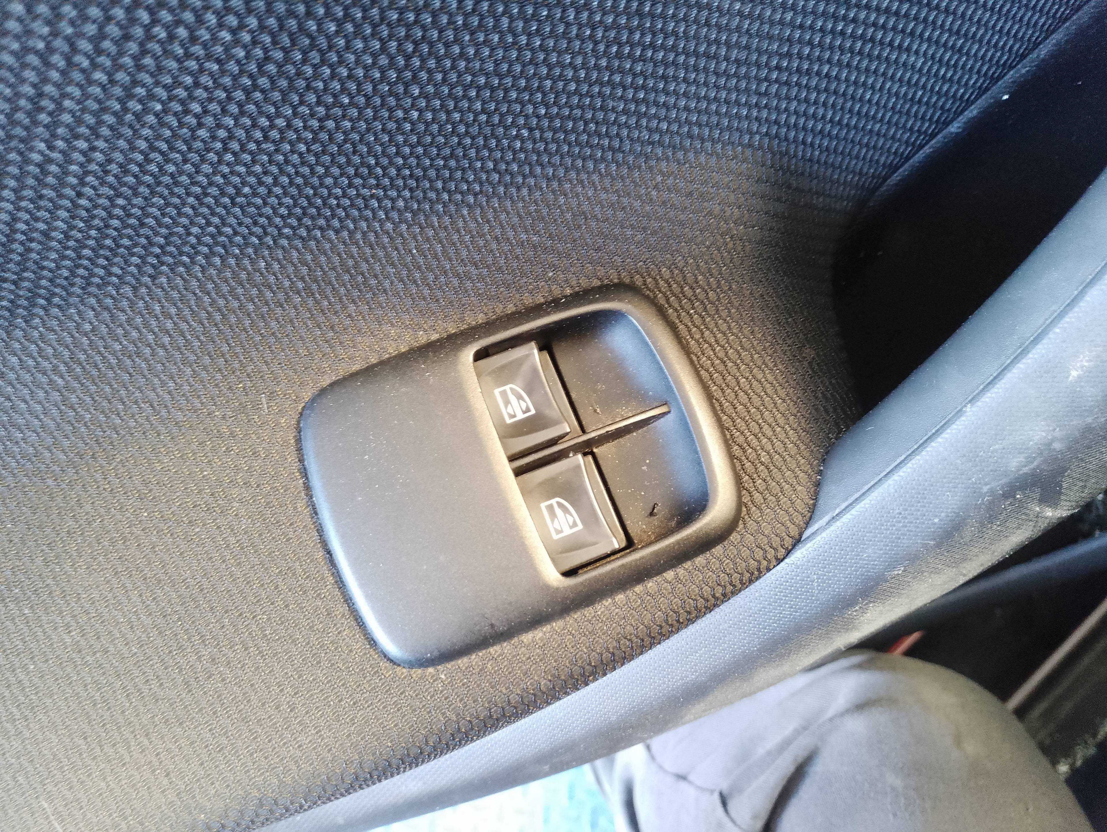 Recambio de mando elevalunas delantero izquierdo para smart forfour basis (52kw) (453.042) referencia OEM IAM 254117227R  