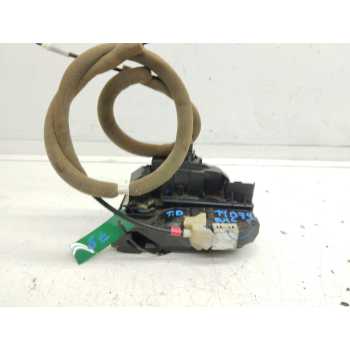 CERRADURA PUERTA TRASERA DERECHA 825004EA2B 