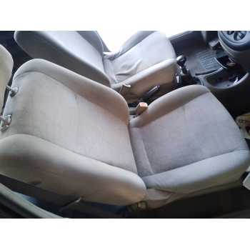 ASIENTO DELANTERO DERECHO 