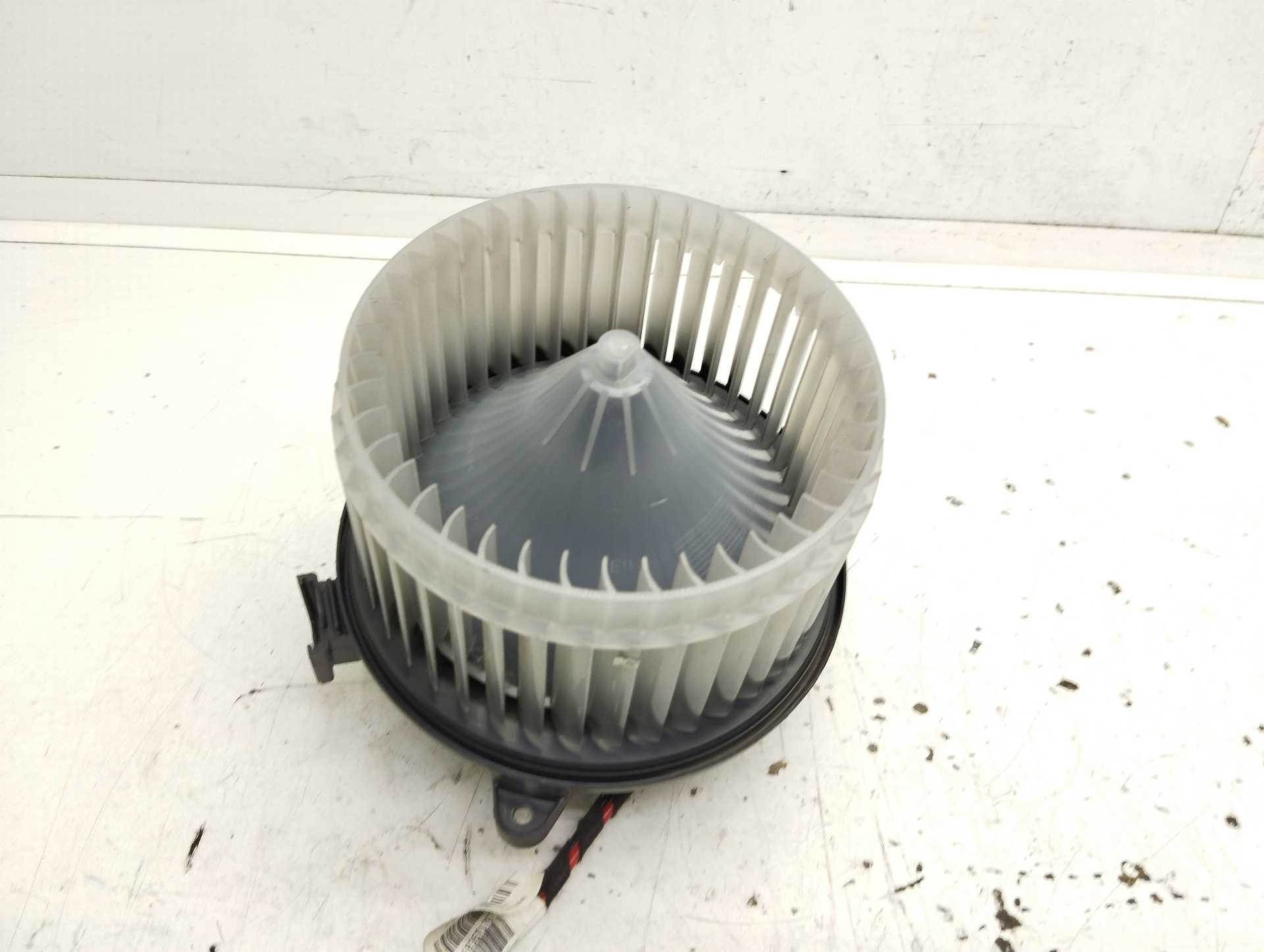 Recambio de motor calefaccion para opel insignia berlina selective referencia OEM IAM 13263279 5242673406 