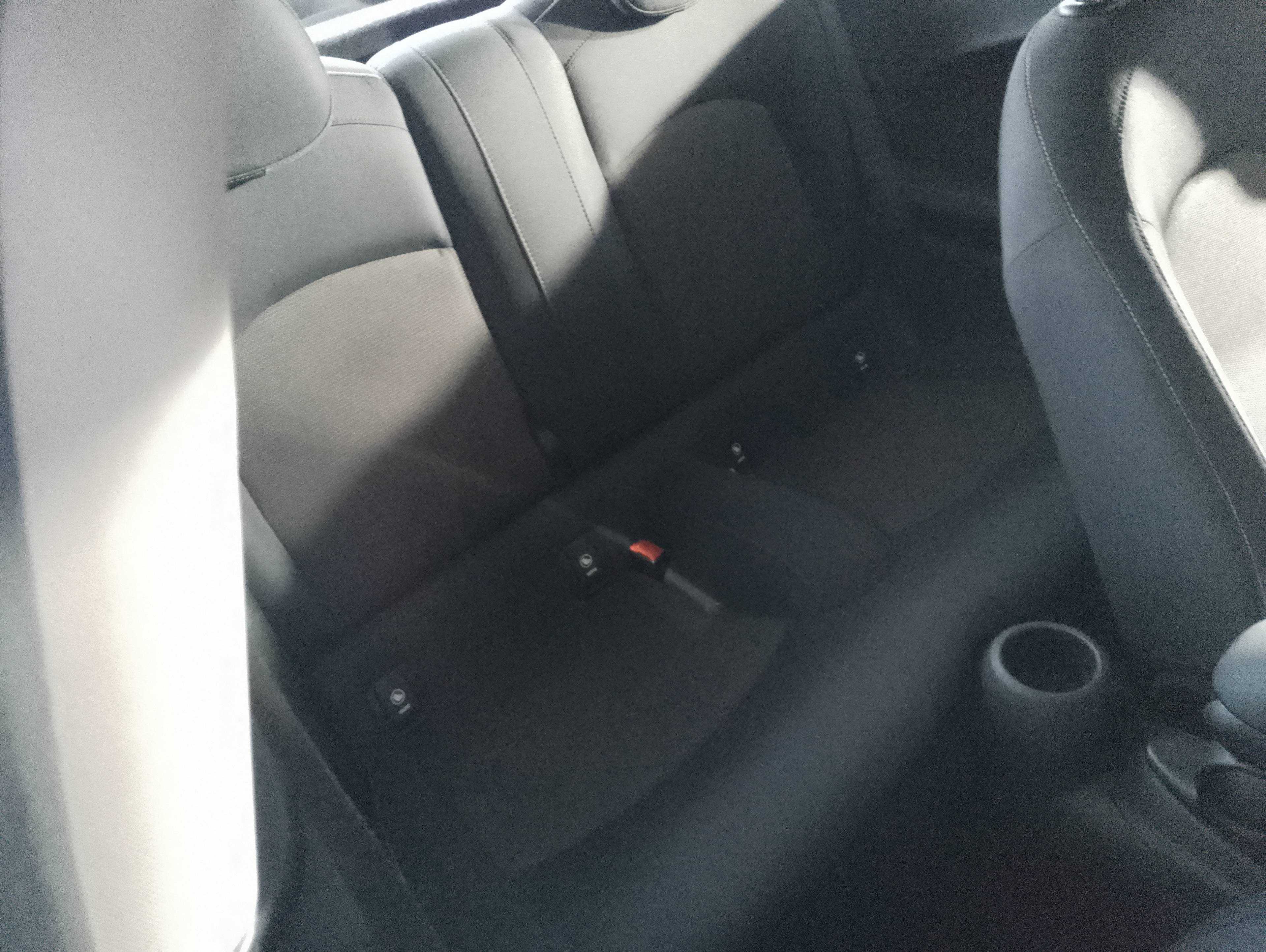 Recambio de asientos traseros para bmw mini (f56) cooper referencia OEM IAM   