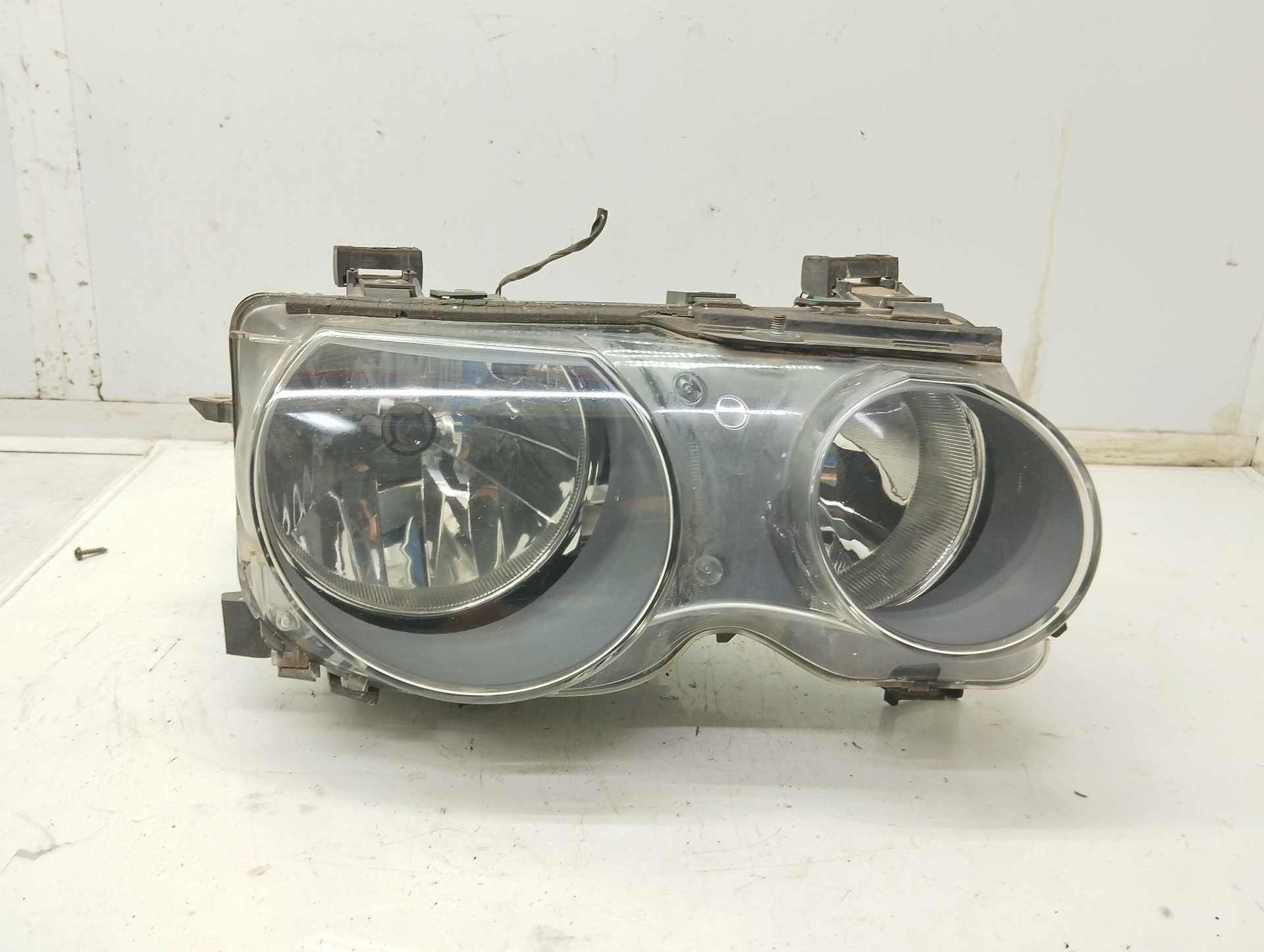 Recambio de faro derecho para bmw serie 3 compact (e46) 316ti referencia OEM IAM 0301187202 6901970 