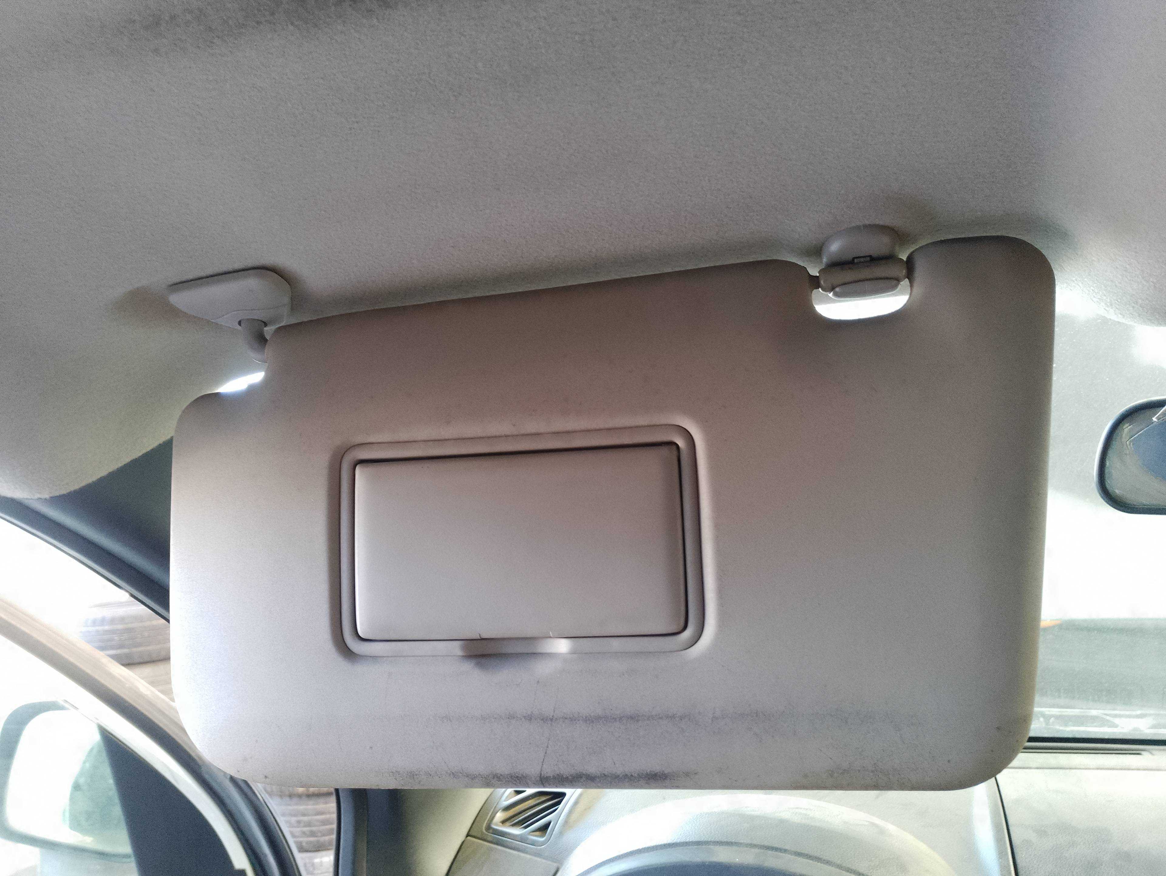 Recambio de parasol izquierdo para nissan x-trail (t31) le referencia OEM IAM   