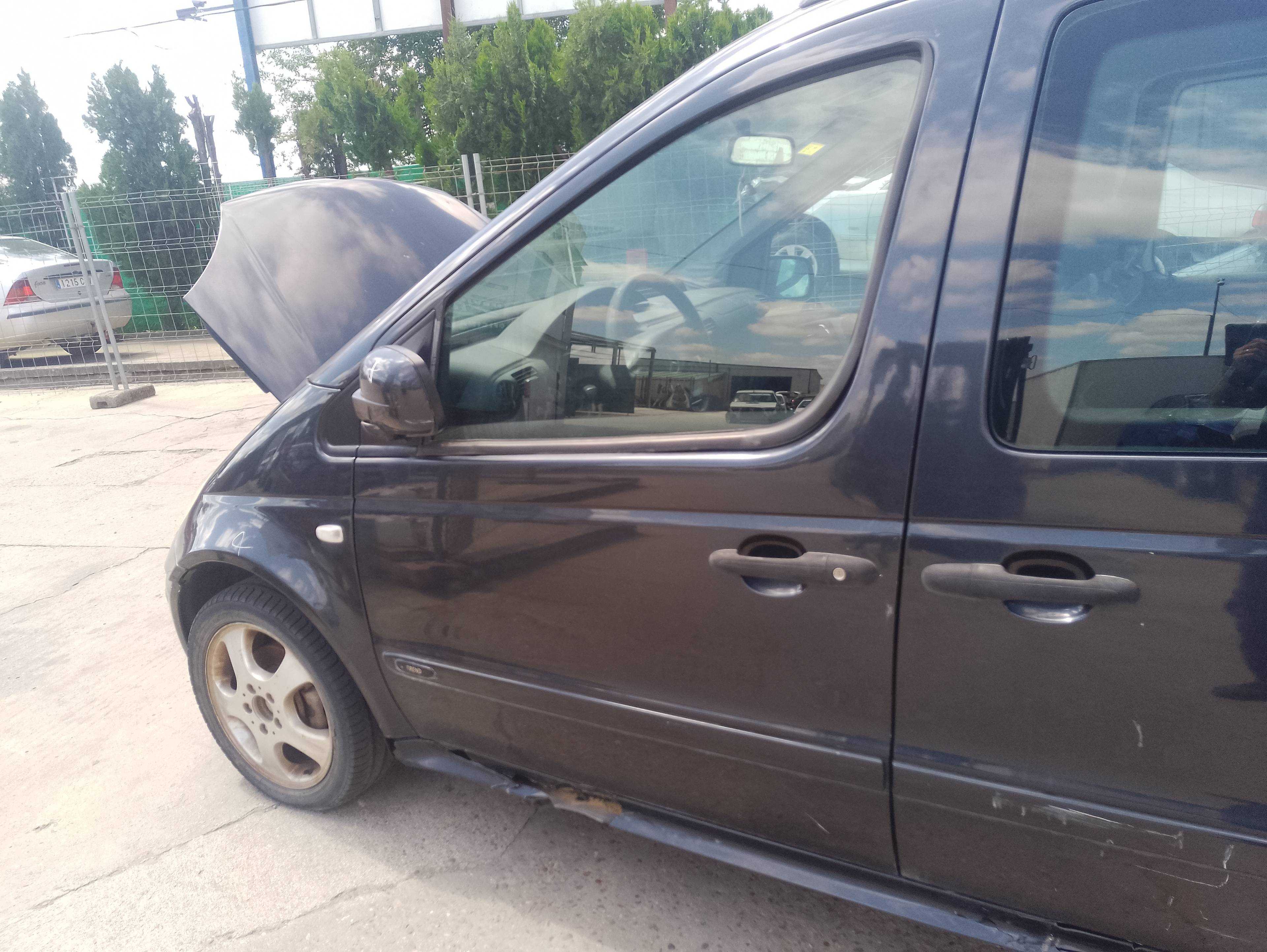 Recambio de puerta delantera izquierda para mercedes-benz vaneo (w414) furgoneta compacta 1.6 (414.700) referencia OEM IAM   