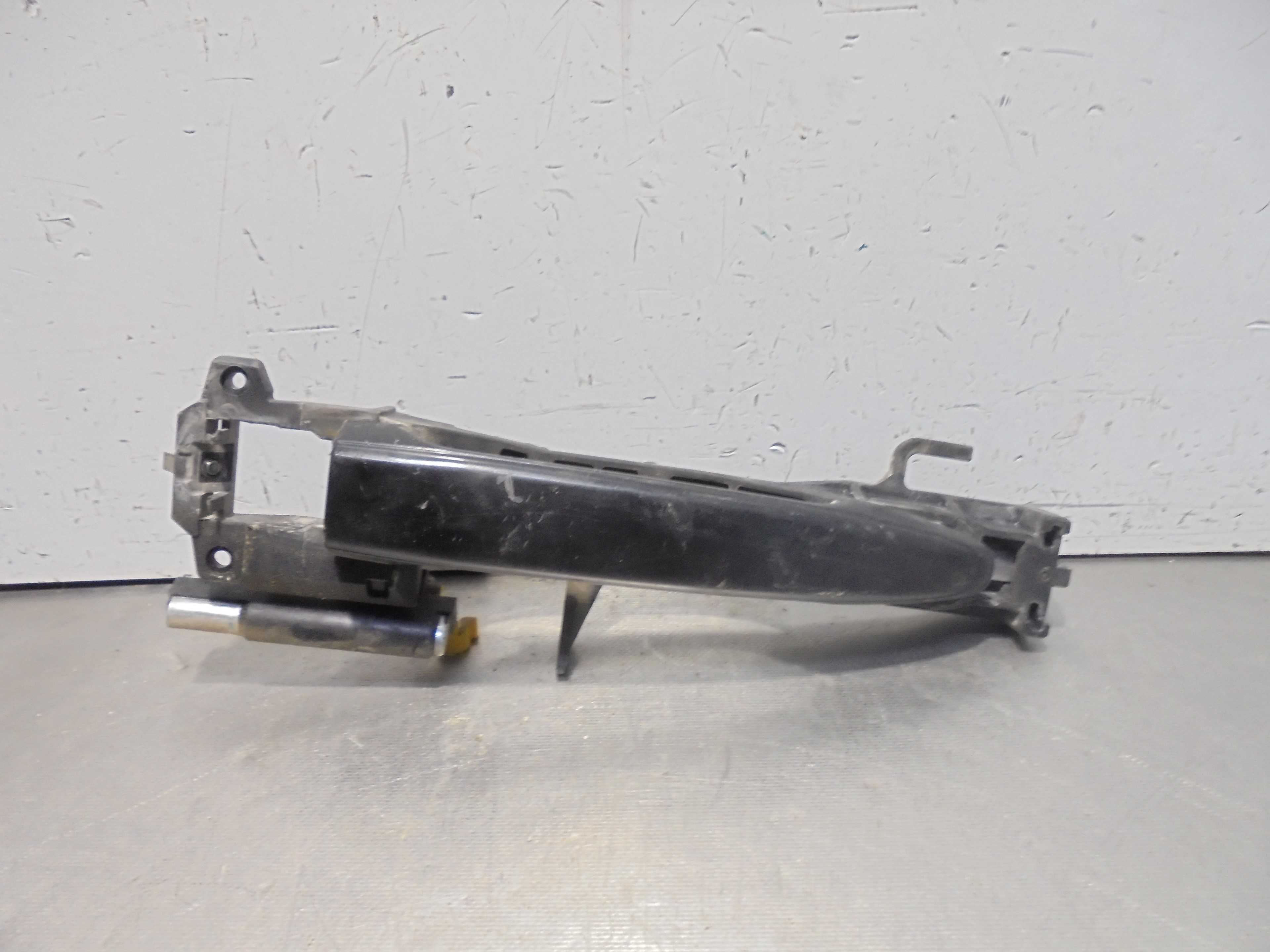 Recambio de maneta exterior delantera izquierda para toyota land cruiser (j12) 3.0 turbodiesel referencia OEM IAM   