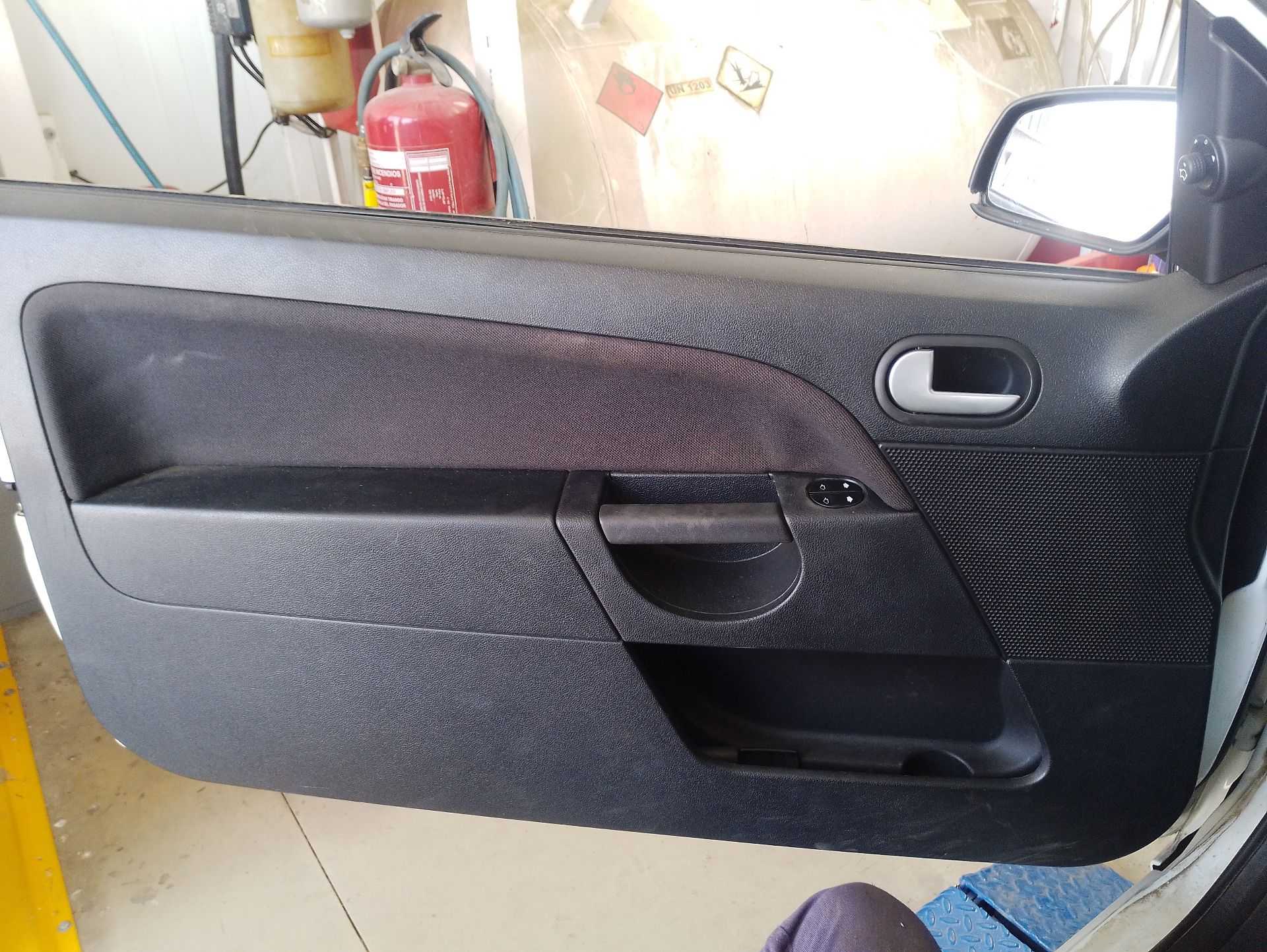 Recambio de guarnecido puerta delantera izquierda para ford fiesta vi (cb1, ccn) 1.0 ecoboost referencia OEM IAM   