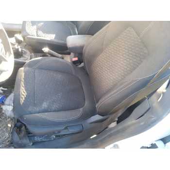 ASIENTO DELANTERO IZQUIERDO 