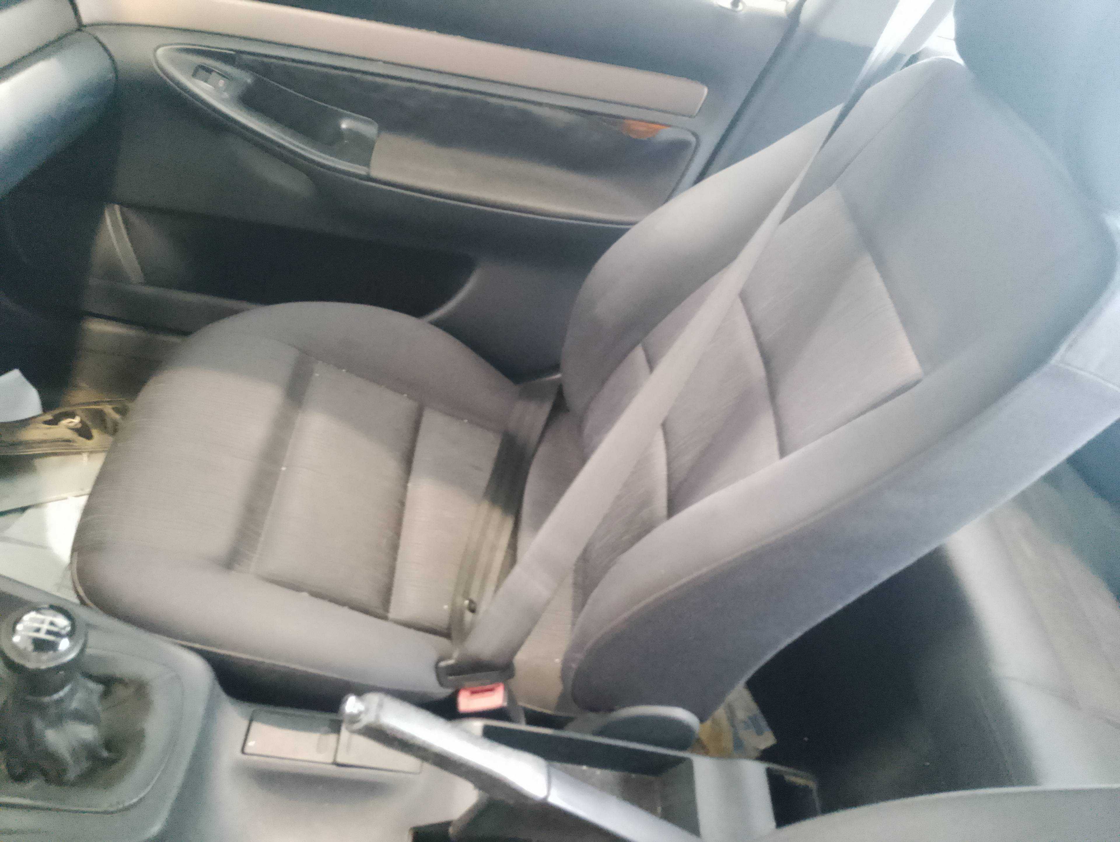 Recambio de asiento delantero derecho para audi a4 berlina (b5) 1.8 referencia OEM IAM   