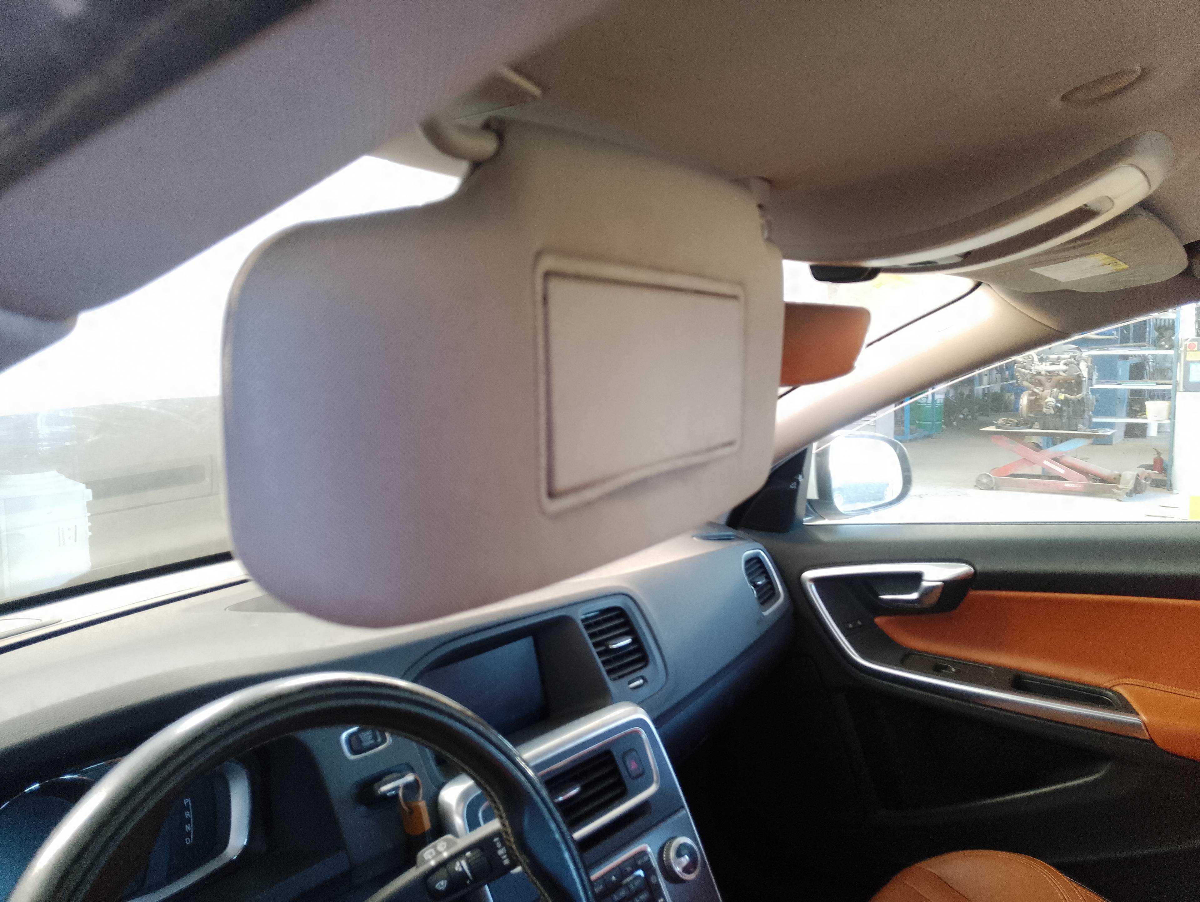 Recambio de parasol izquierdo para volvo v60 kombi plug-in hybrid awd referencia OEM IAM   