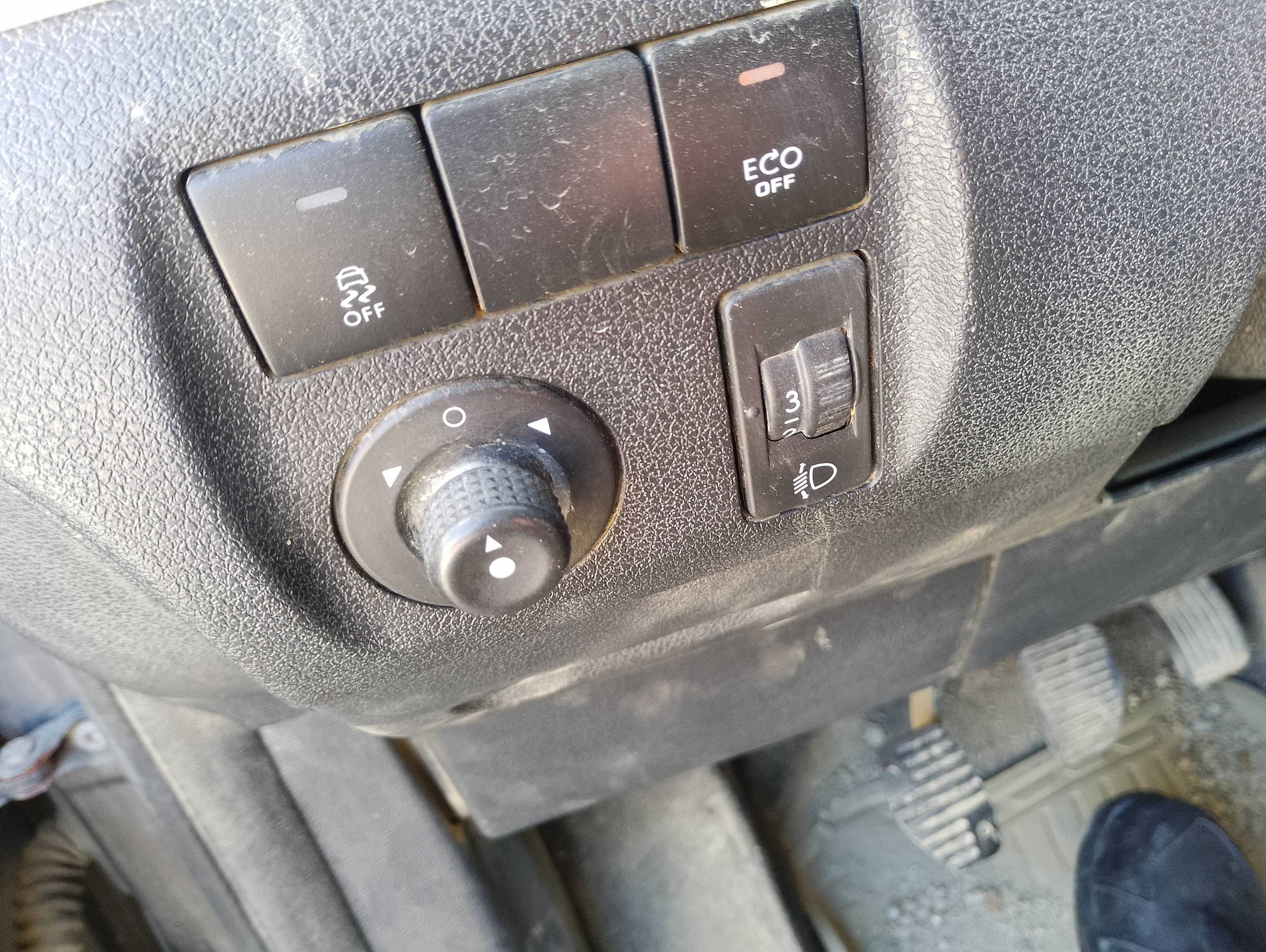 Recambio de mando retrovisor para citroën berlingo station wagon xtr referencia OEM IAM   