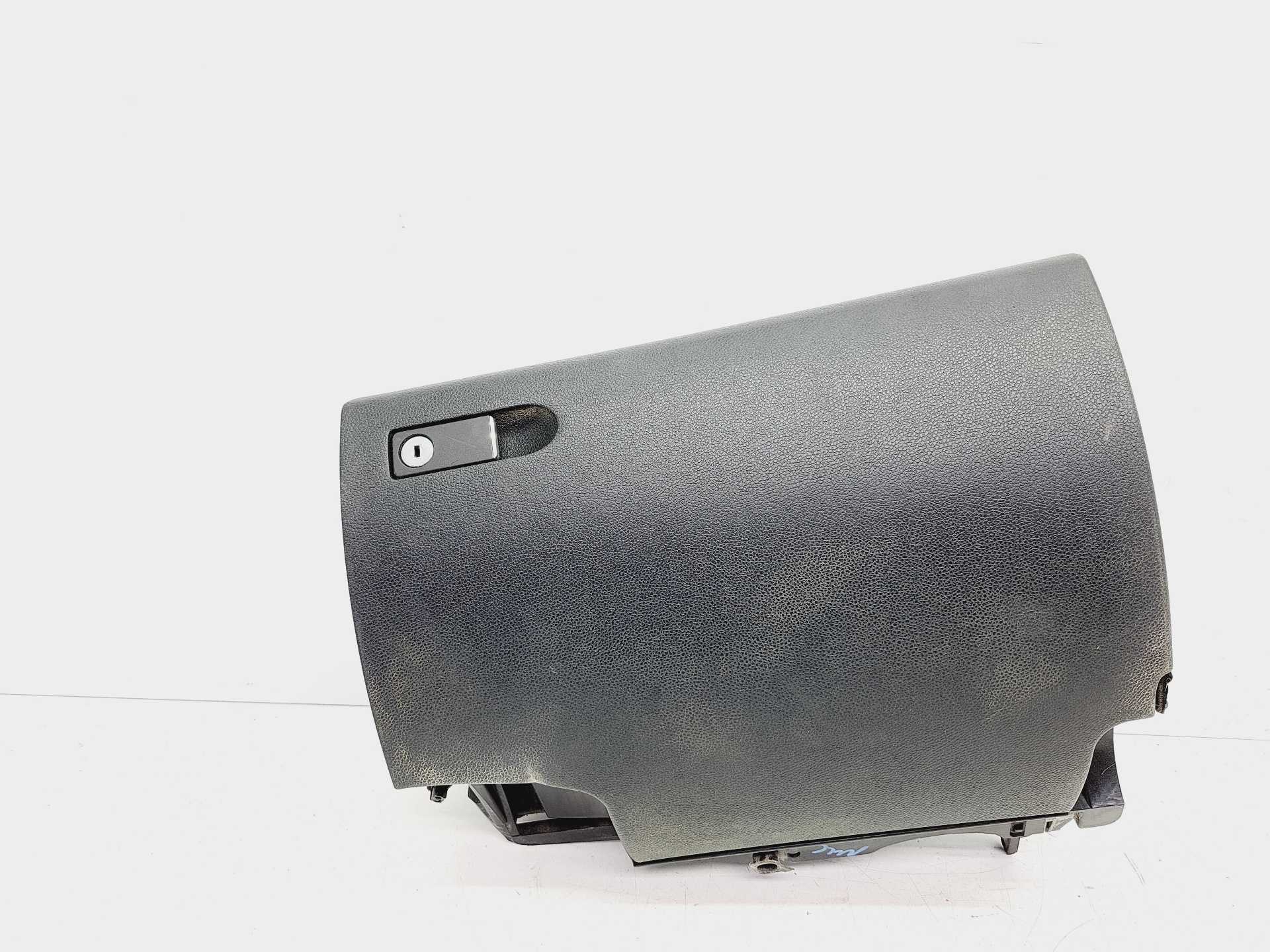 Recambio de guantera para mercedes-benz clase c (w204) berlina c 250 cdi blueefficiency (204.003) referencia OEM IAM   
