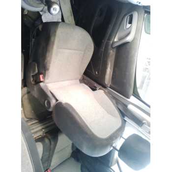 ASIENTO DELANTERO DERECHO 