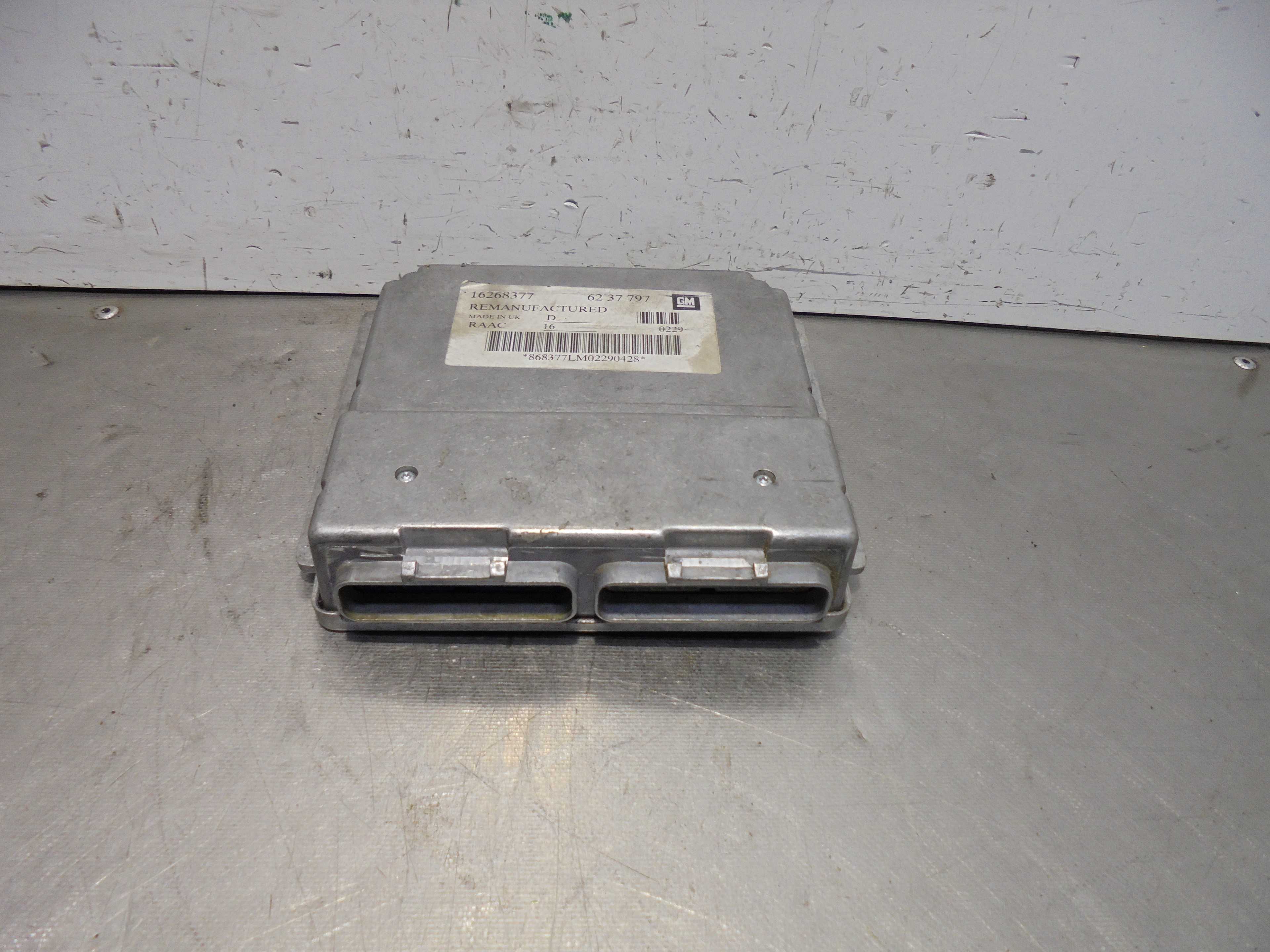 Recambio de centralita motor uce para opel astra g berlina club referencia OEM IAM 6237797  