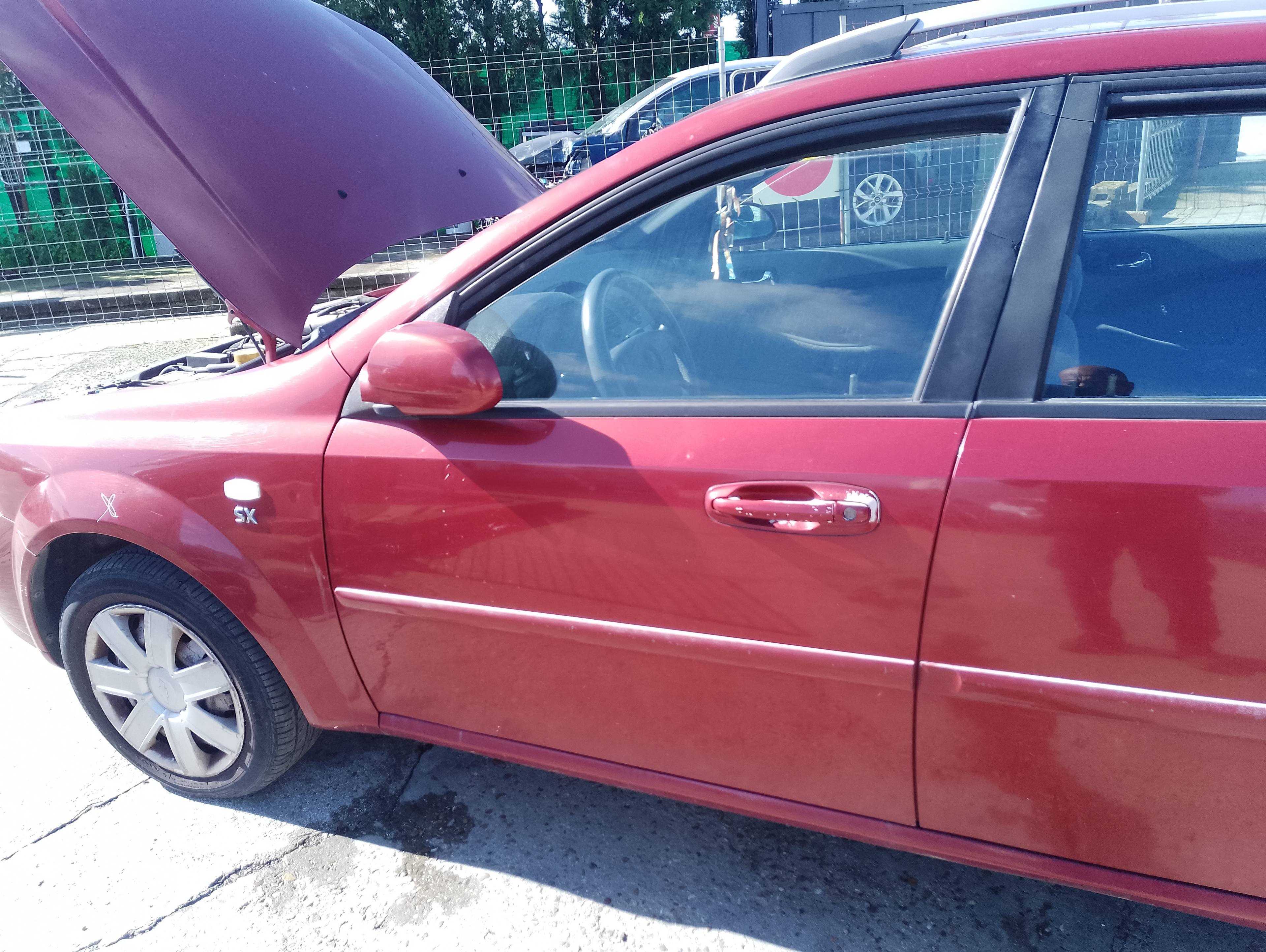 Recambio de puerta delantera izquierda para chevrolet nubira berlina 2.0 tcdi referencia OEM IAM   
