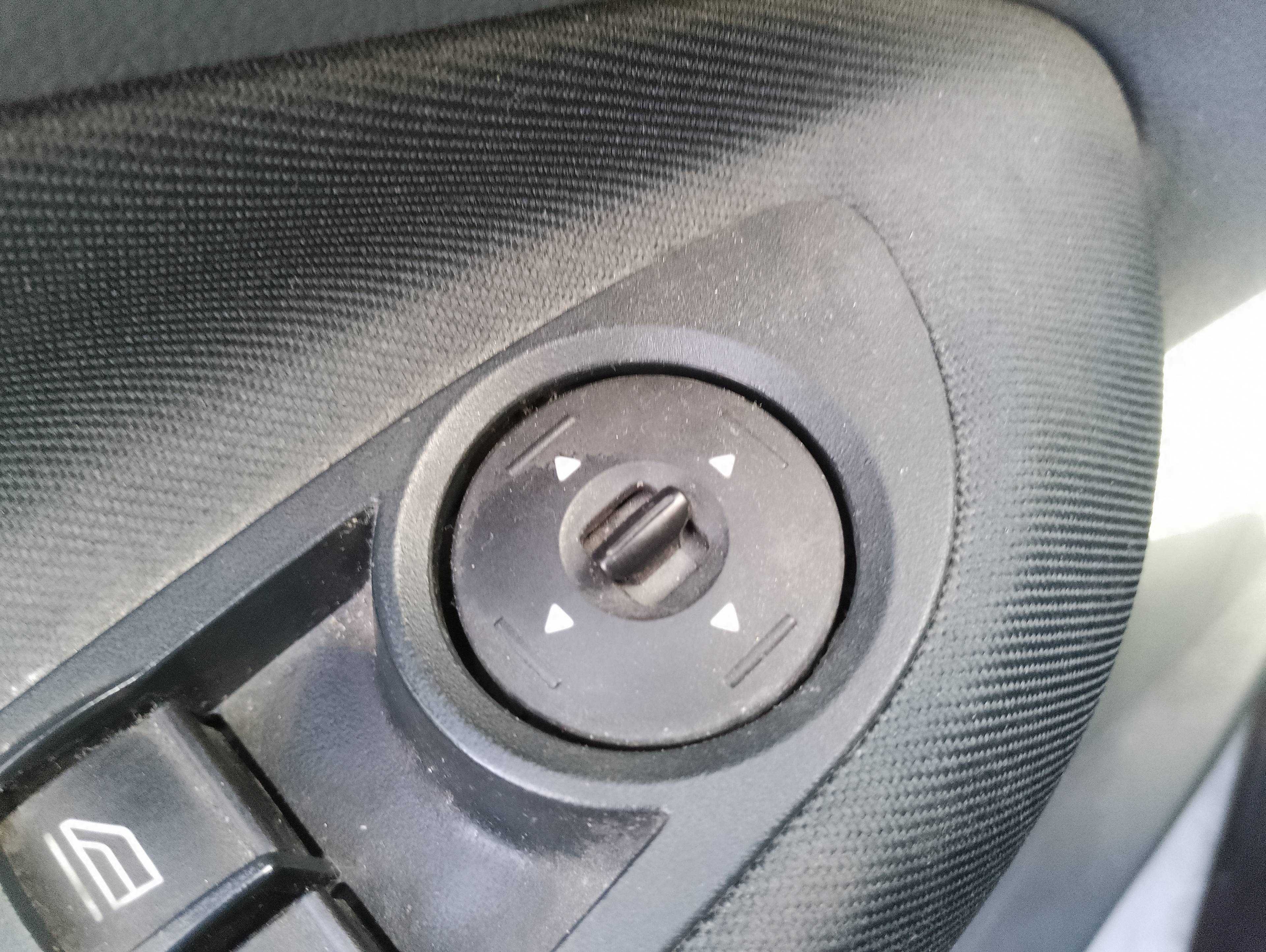 Recambio de mando retrovisor para ford c-max titanium referencia OEM IAM   