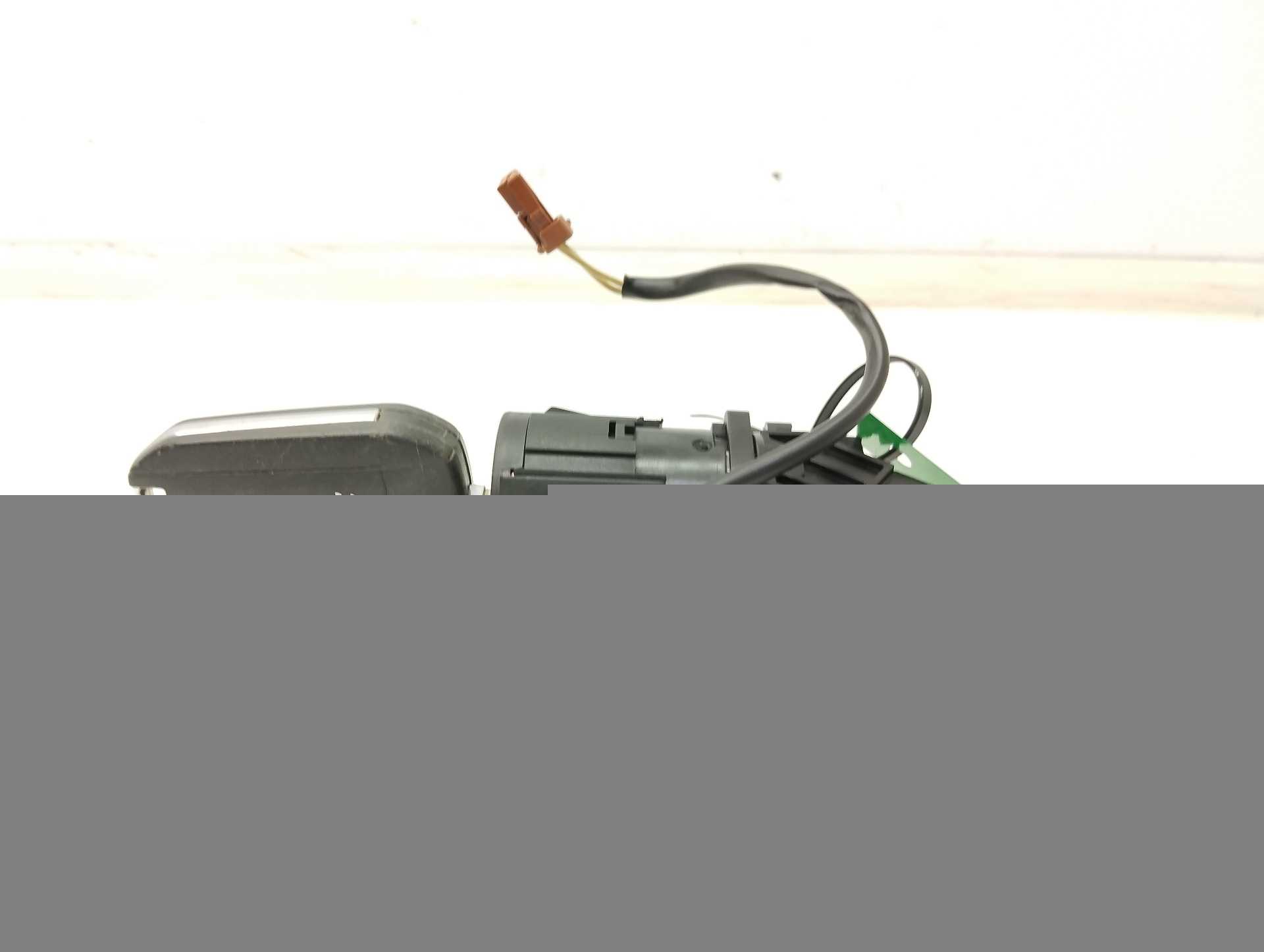 Recambio de conmutador de arranque para peugeot 3008 active referencia OEM IAM 36454600  