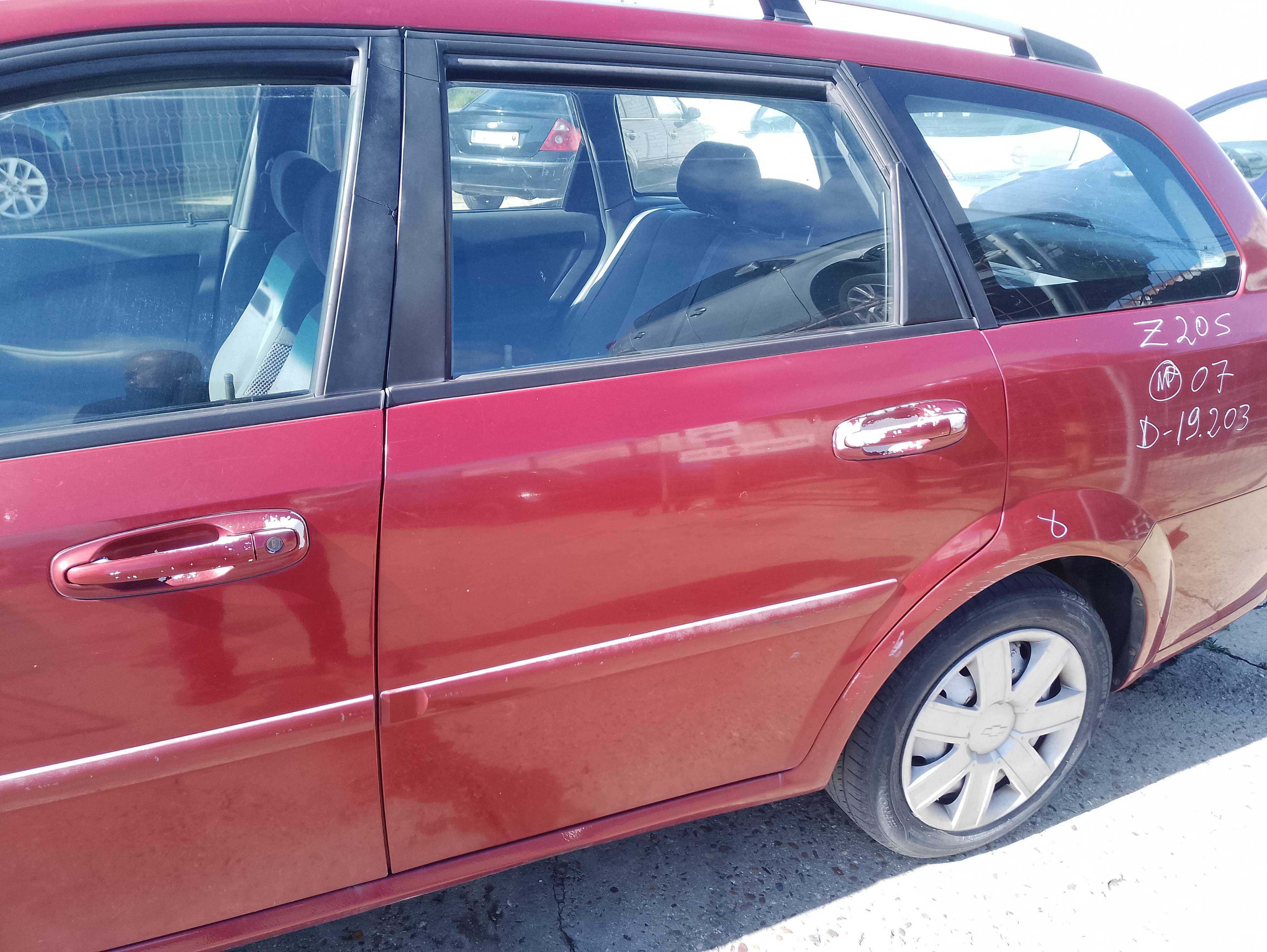 Recambio de puerta trasera izquierda para chevrolet nubira berlina 2.0 tcdi referencia OEM IAM   