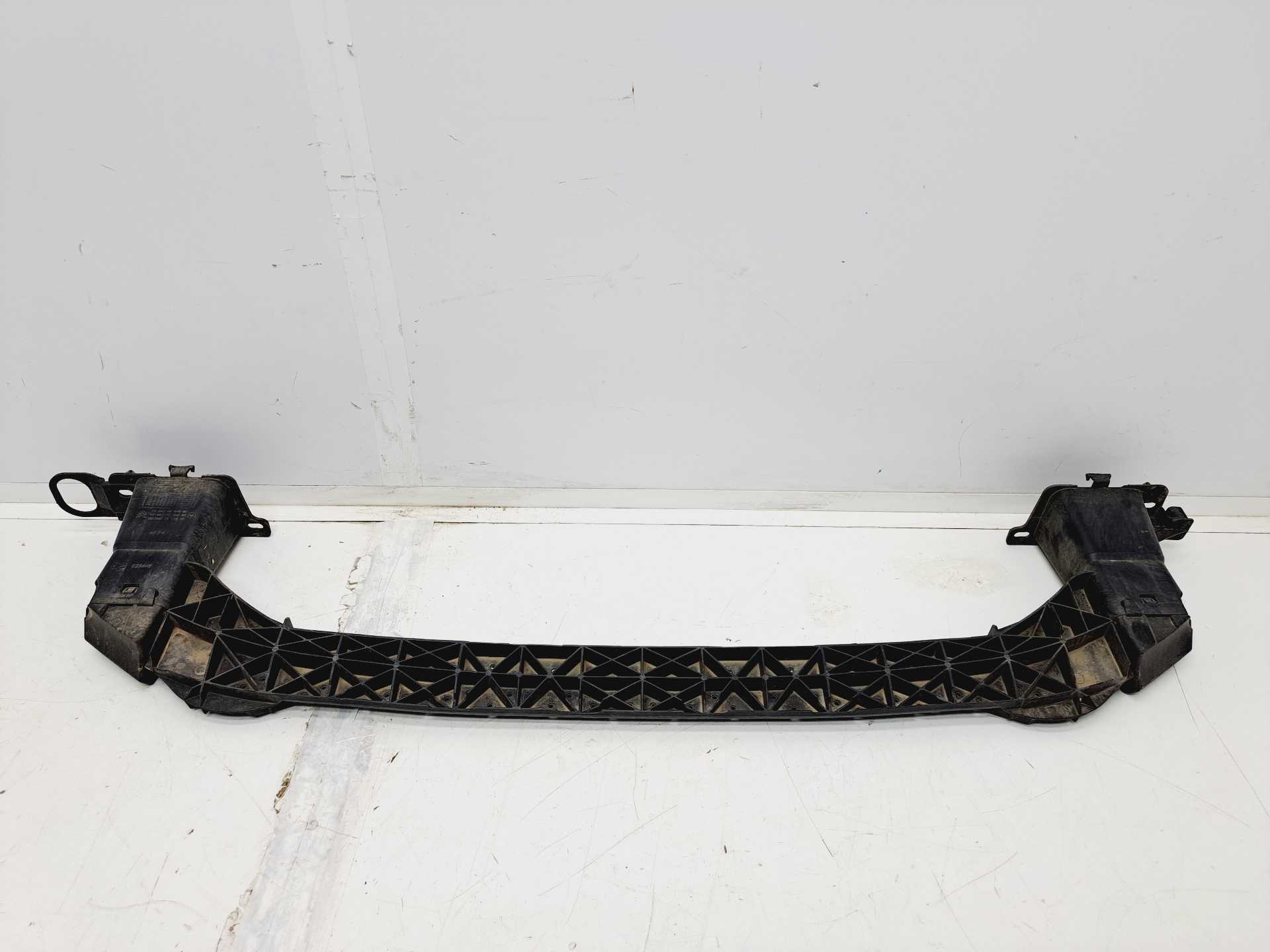 Recambio de travesaño inferior para citroën c4 lim. business referencia OEM IAM 9674894680  