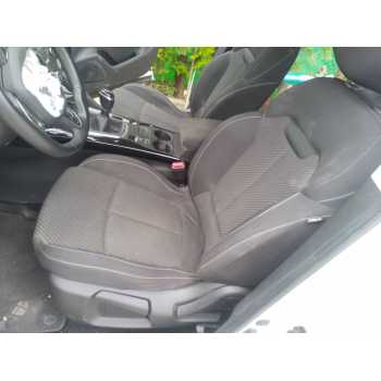 ASIENTO DELANTERO IZQUIERDO 