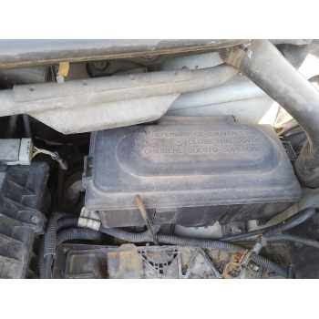 CAJA RELES / FUSIBLES 