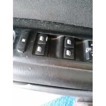 MANDO ELEVALUNAS DELANTERO IZQUIERDO 