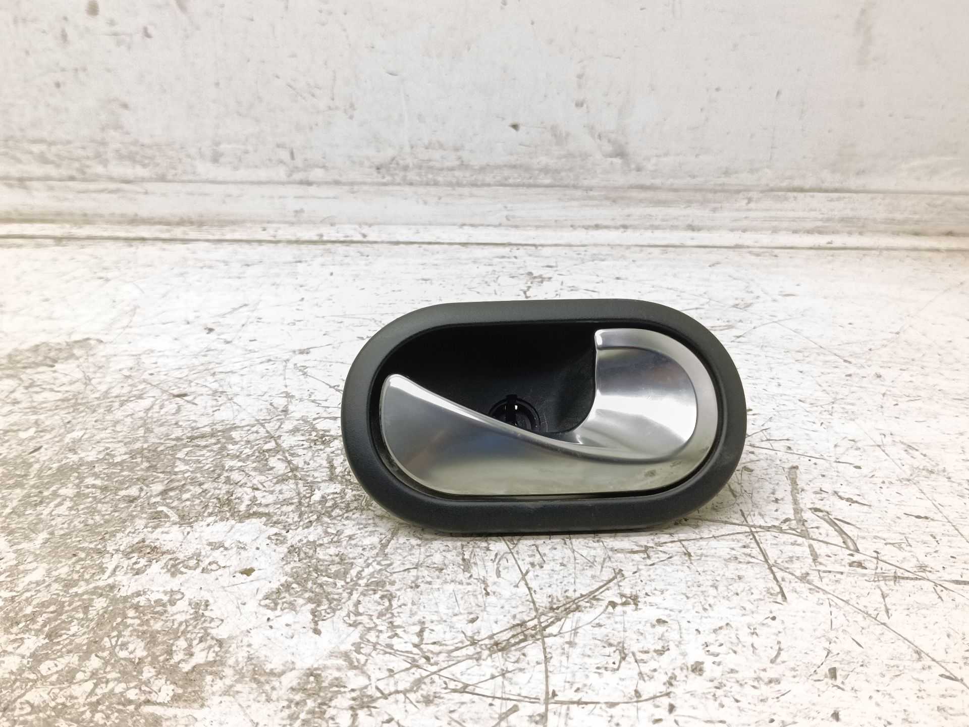 Recambio de maneta interior trasera derecha para smart forfour basis (52kw) (453.042) referencia OEM IAM 21029 310580 