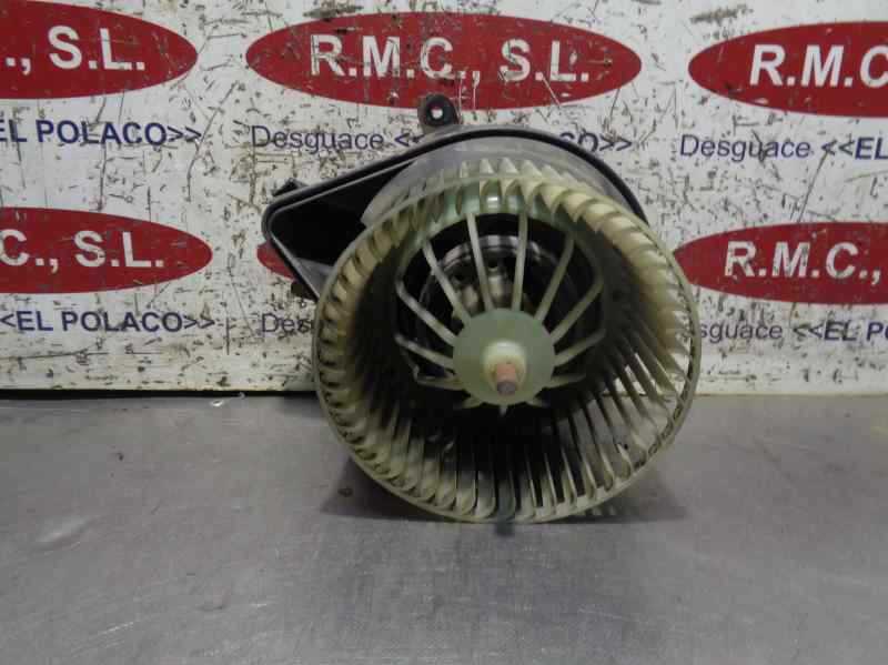 Recambio de motor calefaccion para citroën xsara berlina 1.9 d sx referencia OEM IAM 74047123 21068123 BEHR