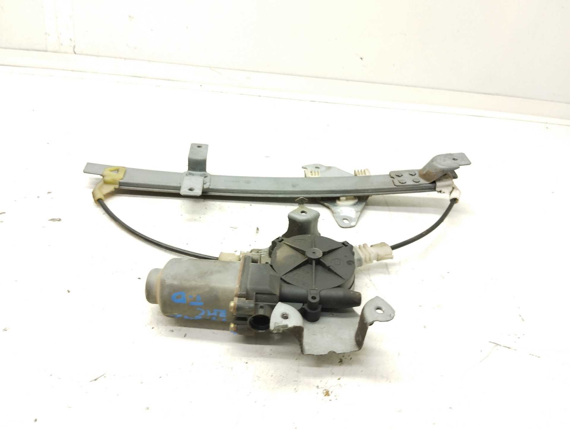 Recambio de elevalunas trasero derecho para nissan almera tino (v10m) ambience referencia OEM IAM 400600T3  
