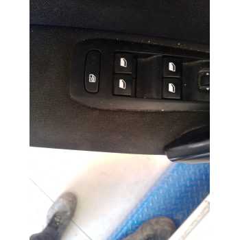 Recambio de mando elevalunas delantero izquierdo para peugeot 308 ii (lb_, lp_, lw_, lh_, l3_) 1.6 hdi 100 referencia OEM IAM 96