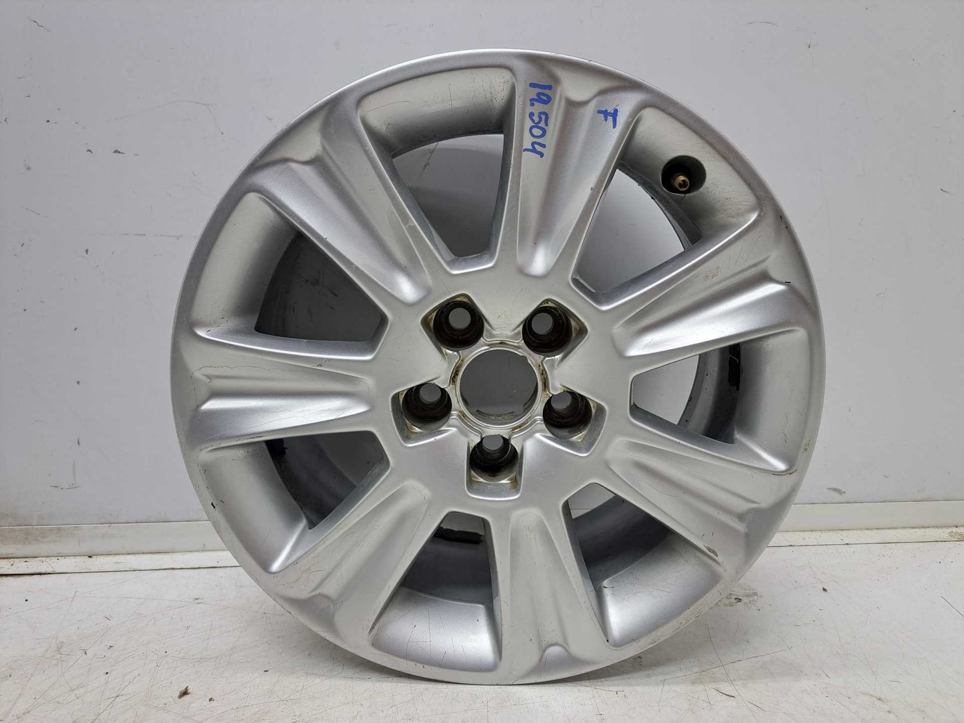Recambio de llanta para audi a1 (8x) ambition referencia OEM IAM R15 8X0601025 