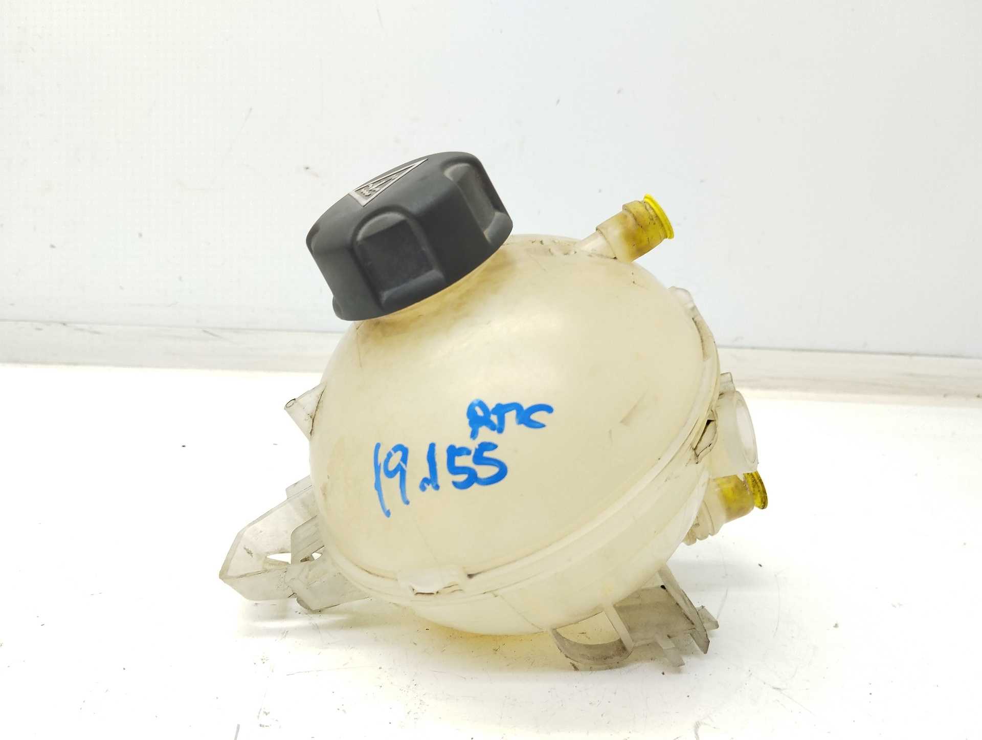 Recambio de deposito expansion para peugeot 3008 active referencia OEM IAM 9678511680  