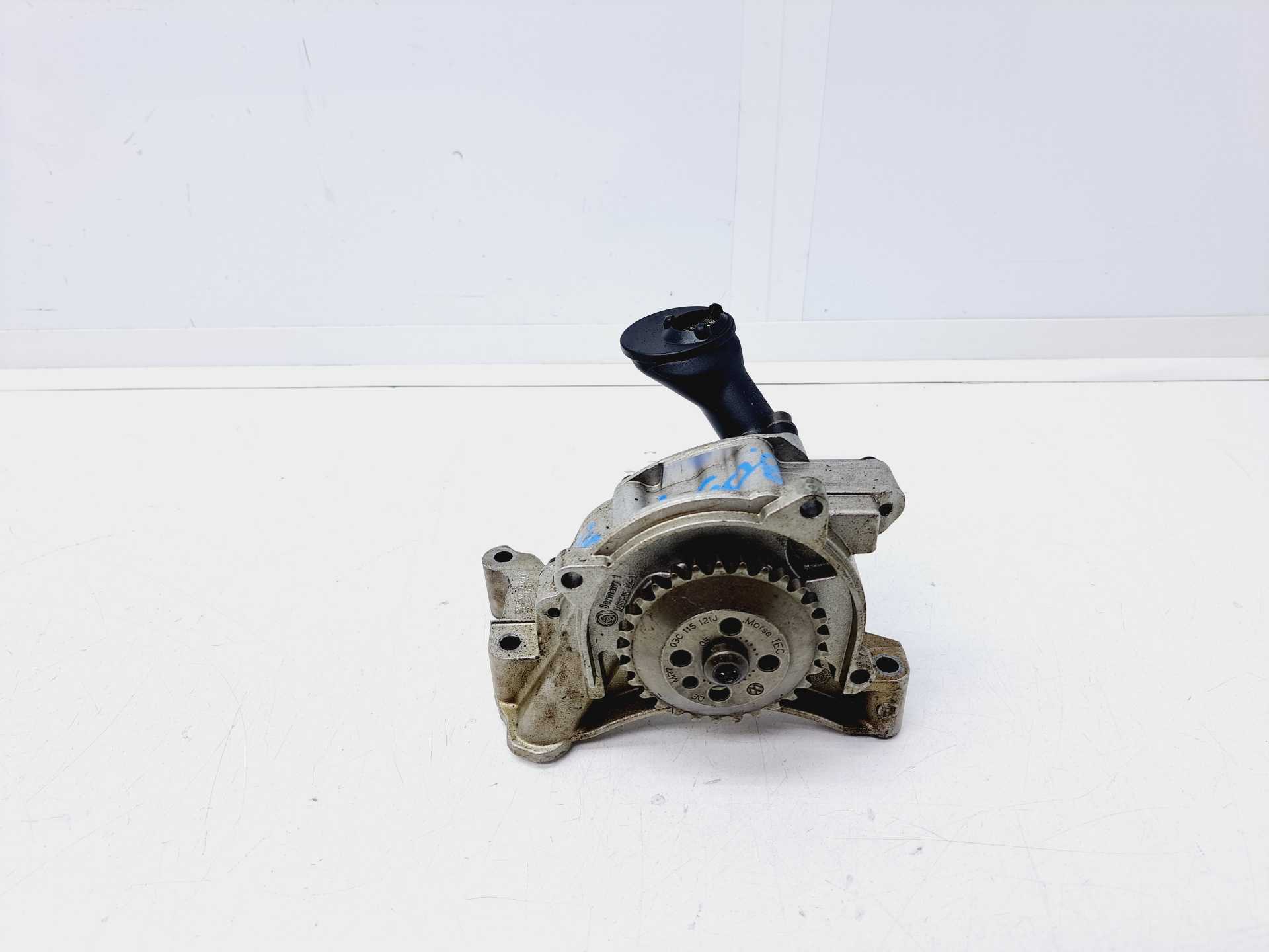 Recambio de bomba aceite para volkswagen golf v berlina (1k1) gt referencia OEM IAM 0376347 03C115121J 