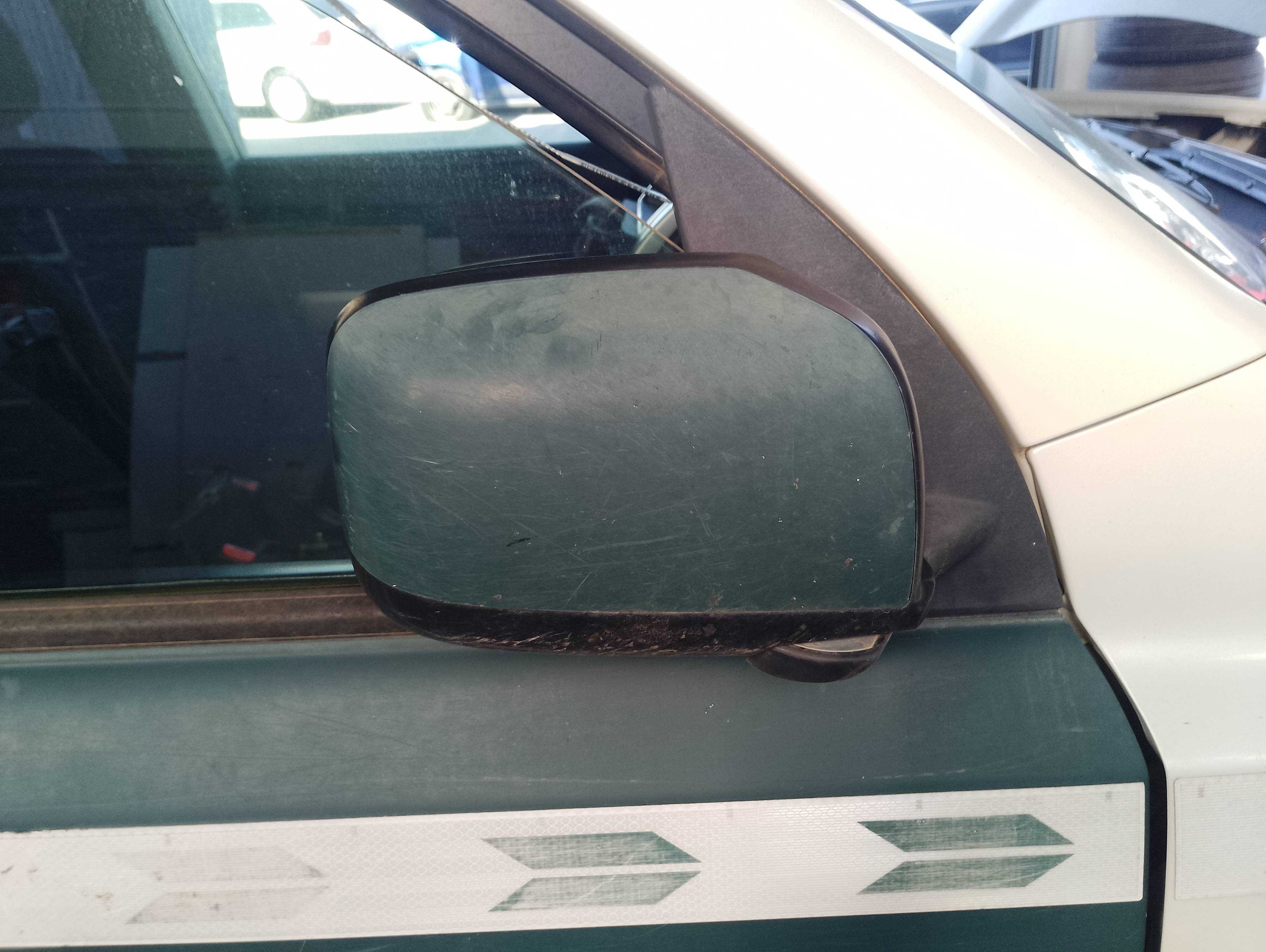 Recambio de retrovisor derecho para nissan x-trail (t31) le referencia OEM IAM   